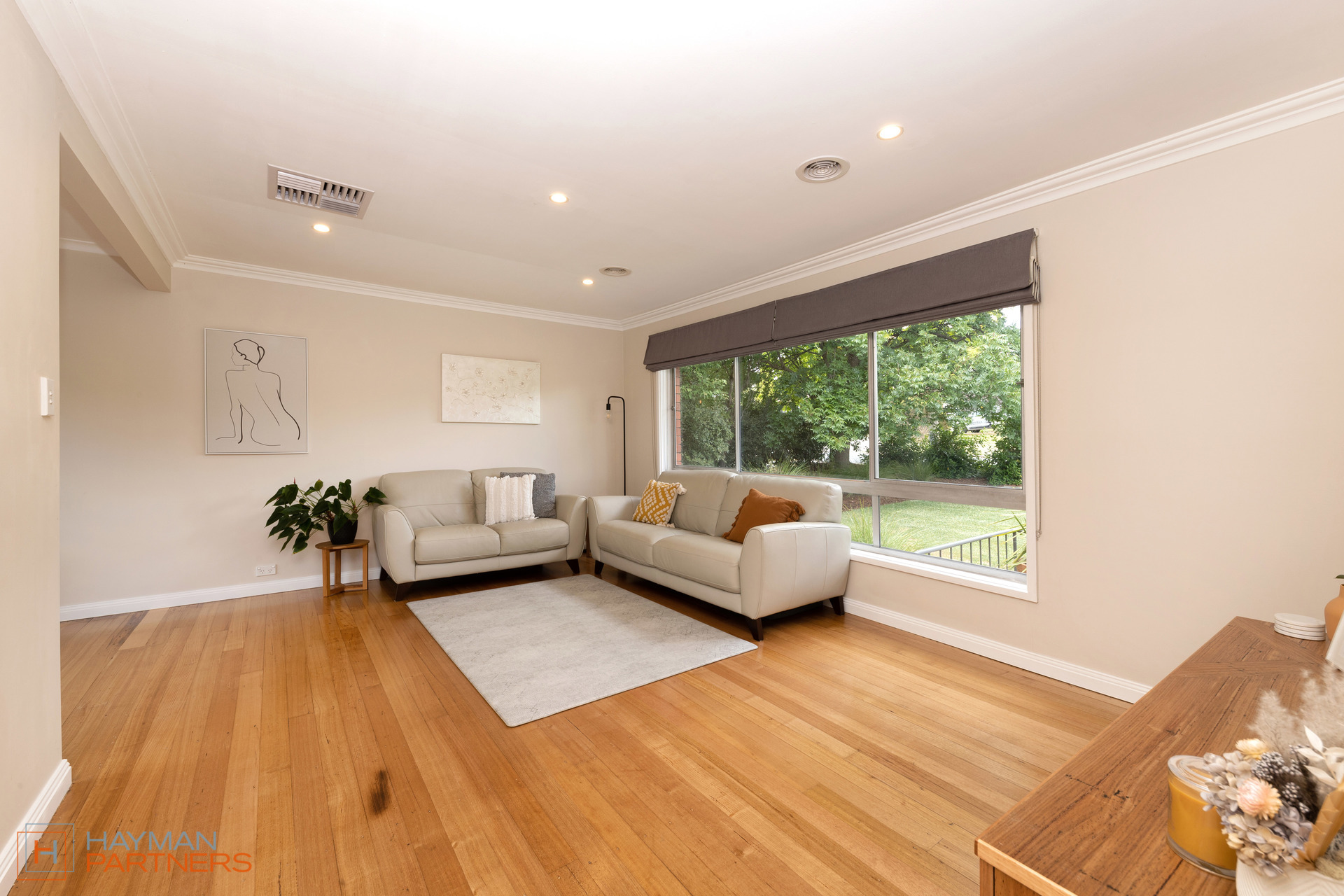 107 Nemarang Crescent, Waramanga ACT 2611, Waramanga - Thumbnail 2