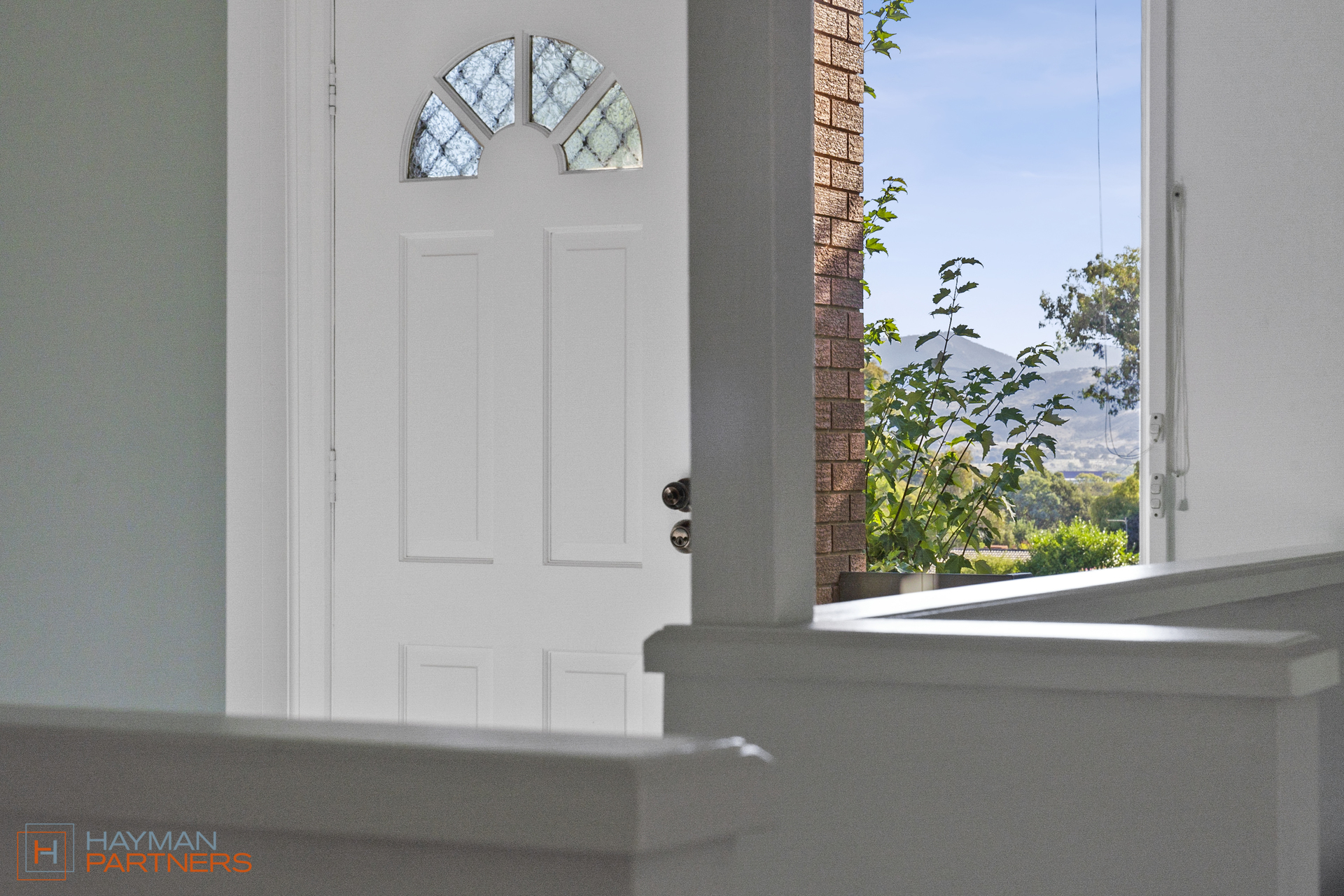 27 Guthridge Crescent, Wanniassa ACT 2903, Wanniassa - Thumbnail 2
