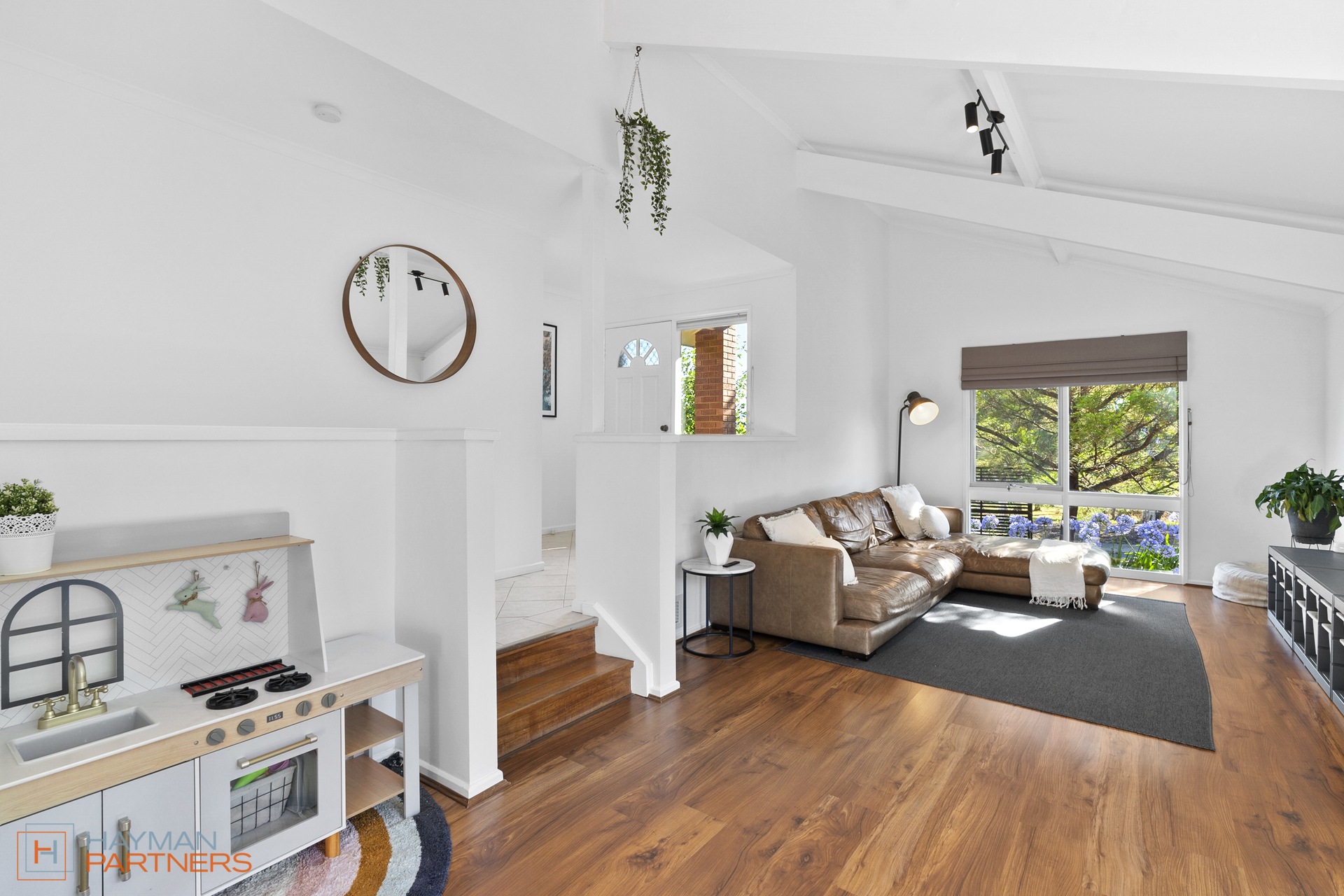 27 Guthridge Crescent, Wanniassa ACT 2903, Wanniassa - Thumbnail 4