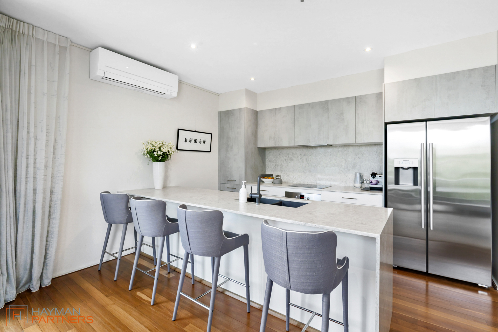 43/10 Burke Crescent, Kingston ACT 2604, Kingston - Thumbnail 2