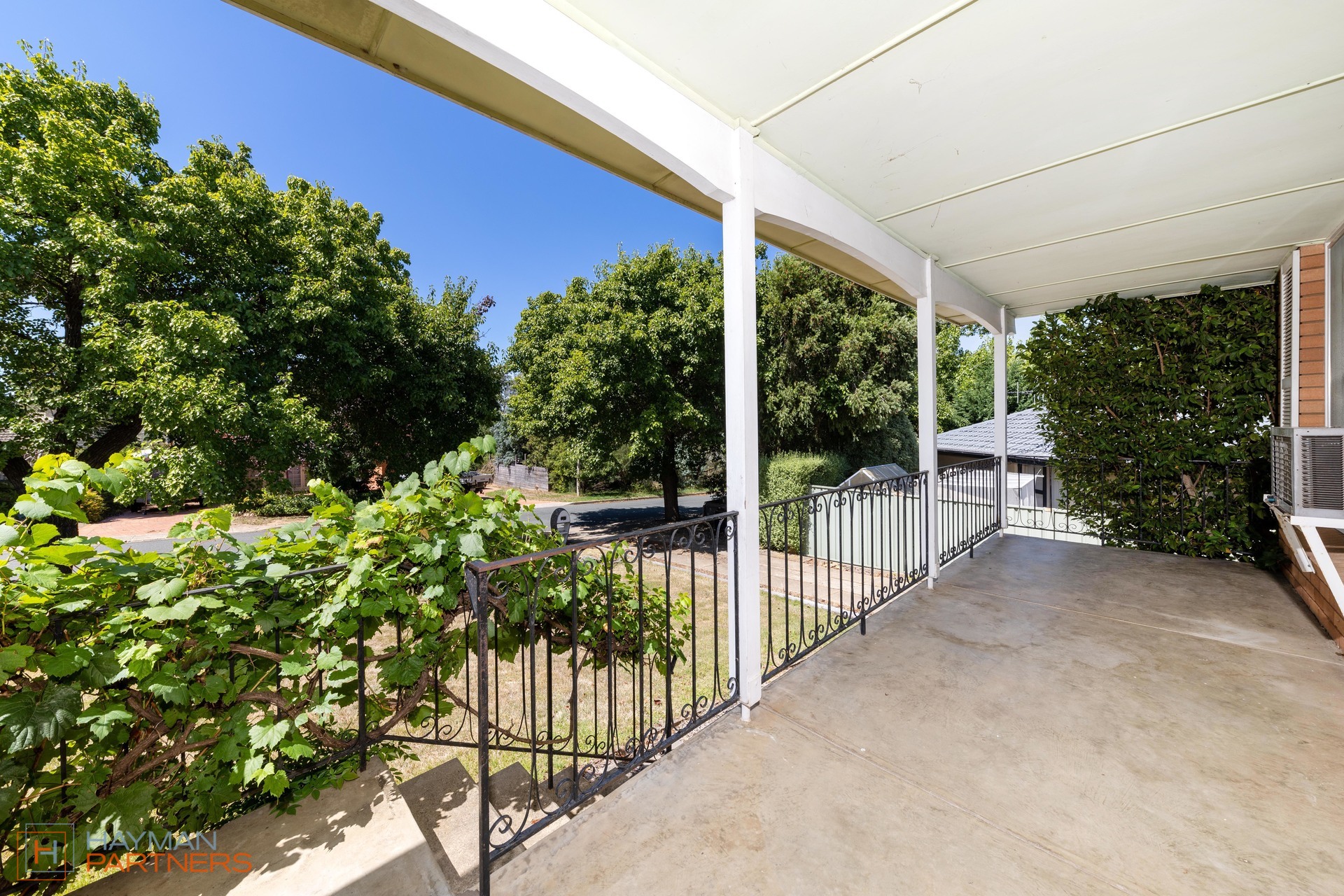 3 Gregson Place, Curtin ACT 2605, Curtin - Thumbnail 2