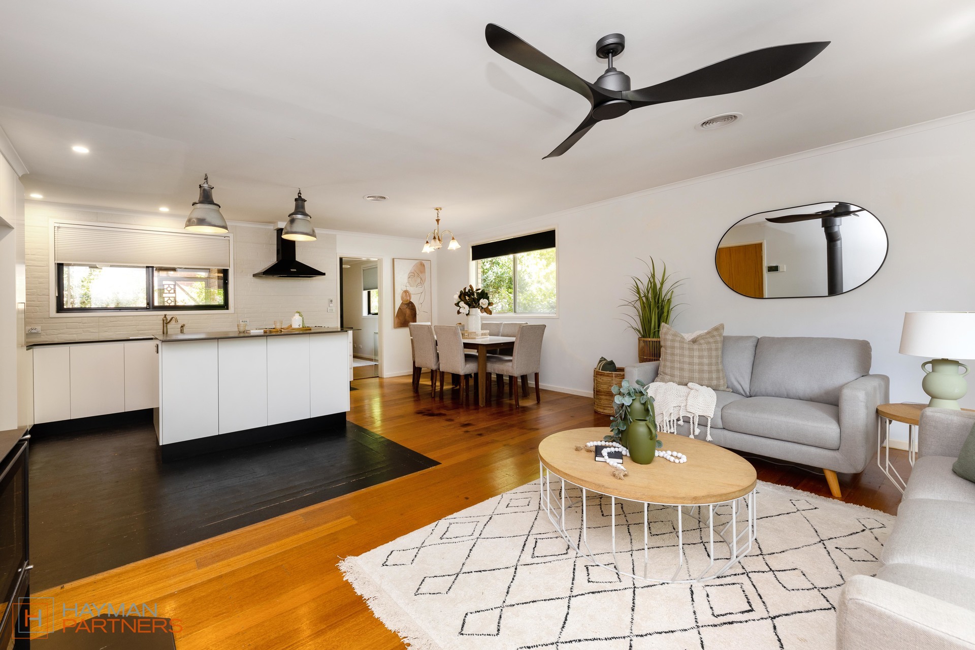 13 Sheaffe Street, Holder ACT 2611, Holder - Thumbnail 2