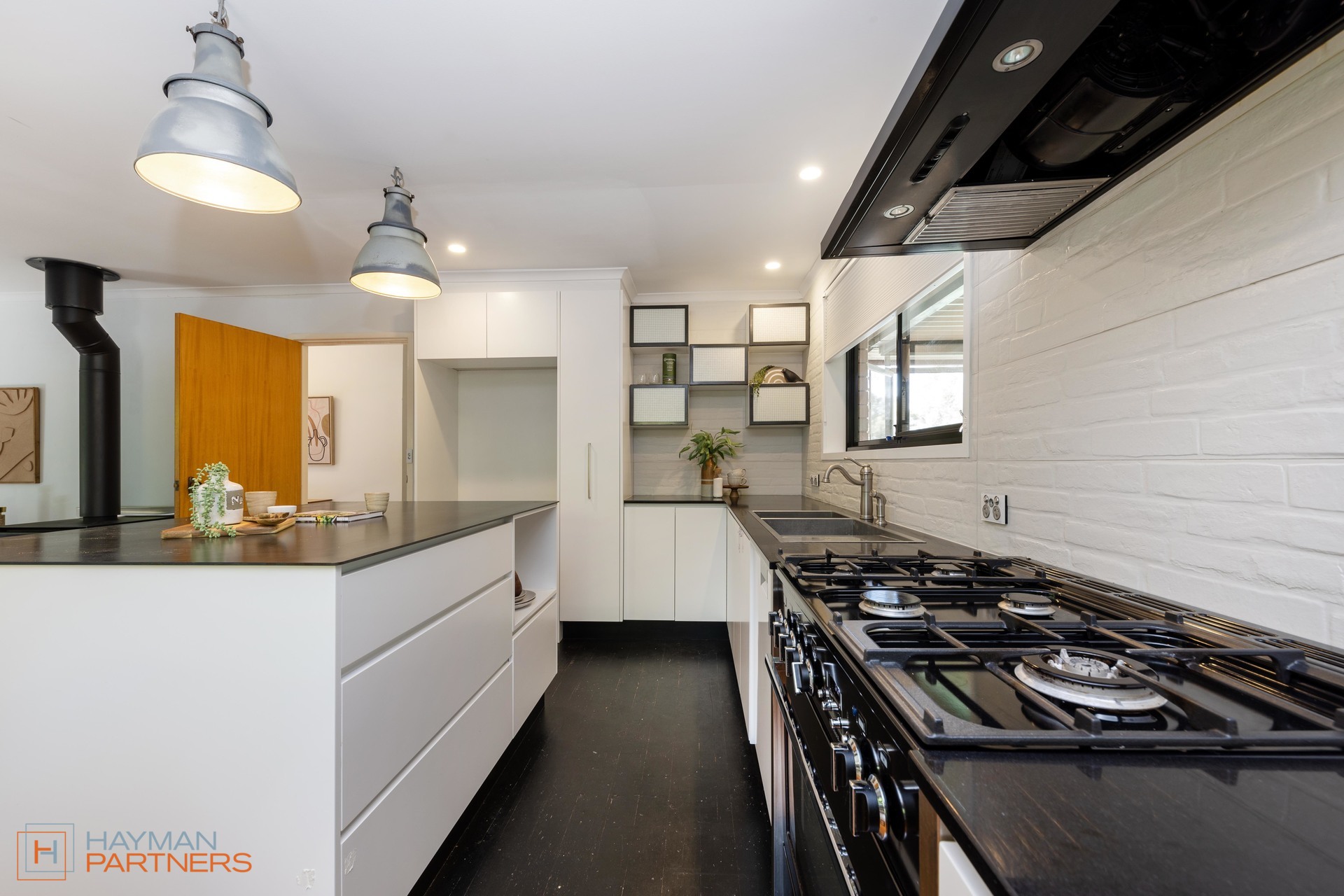 13 Sheaffe Street, Holder ACT 2611, Holder - Thumbnail 5
