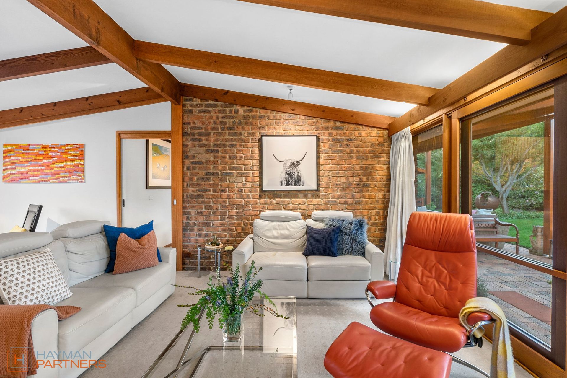 6 Ogden Close, Fadden ACT 2904, Fadden - Thumbnail 4