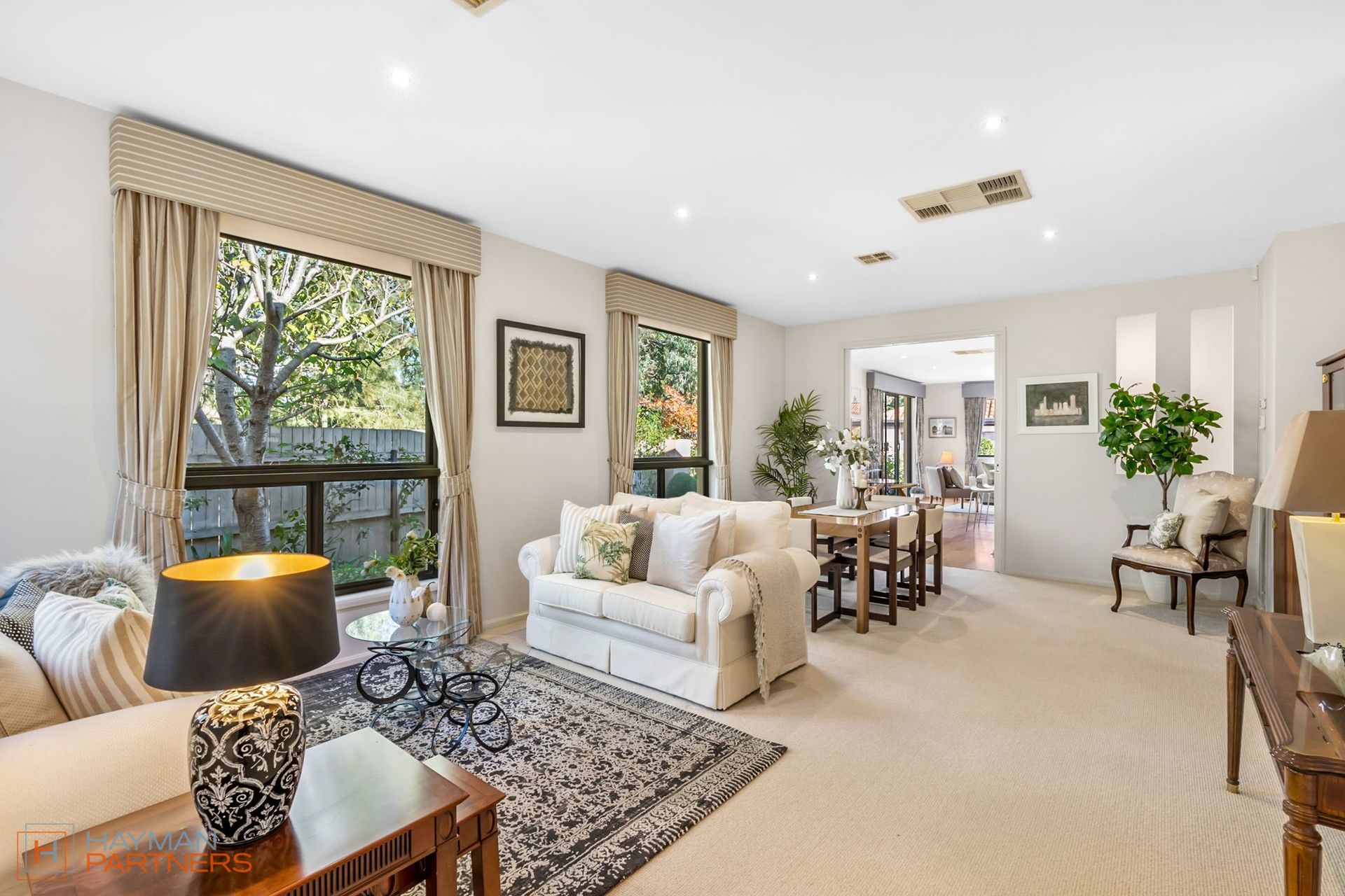 1/5 Foxton Crescent, Fadden ACT 2904, Fadden - Thumbnail 3