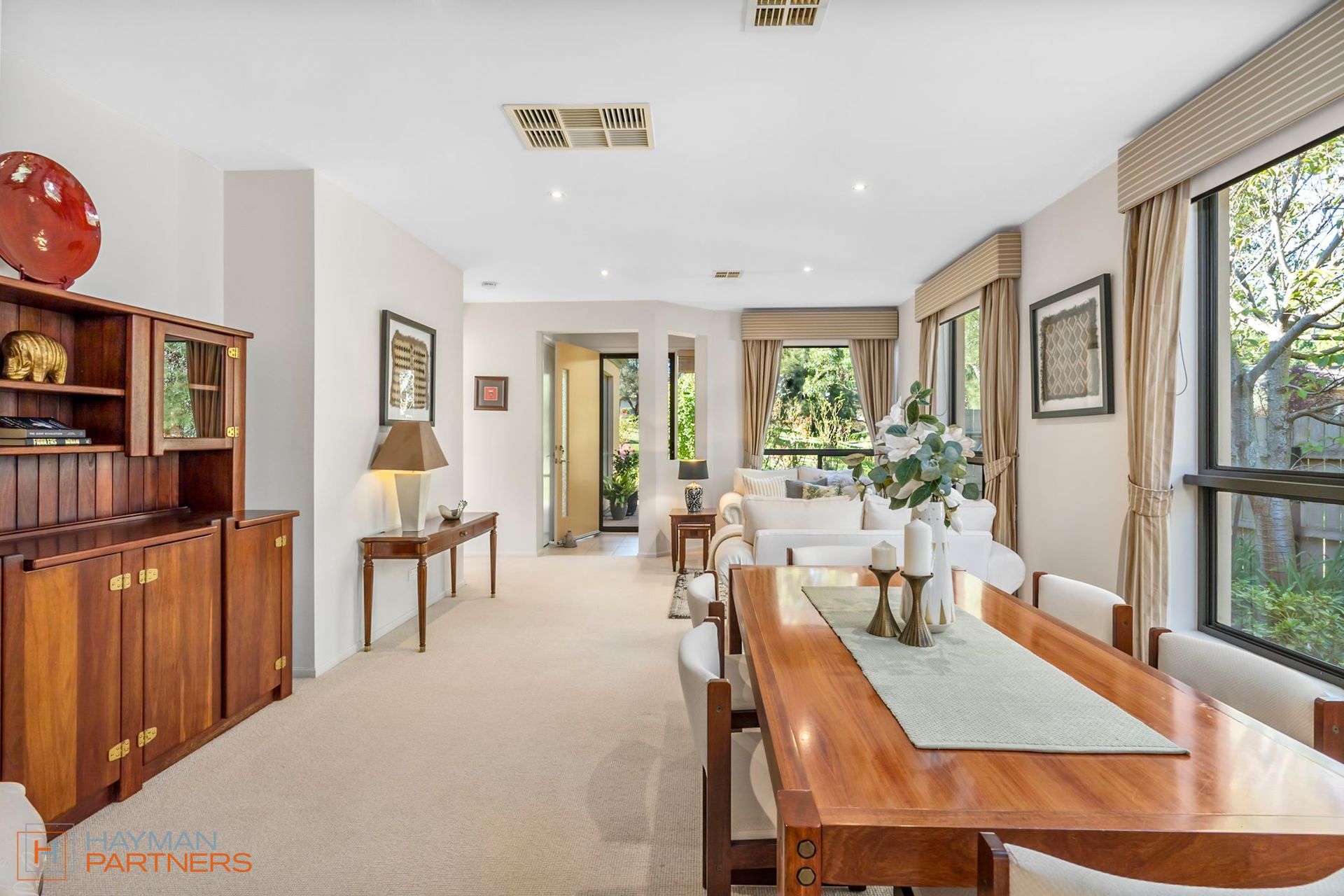 1/5 Foxton Crescent, Fadden ACT 2904, Fadden - Thumbnail 4