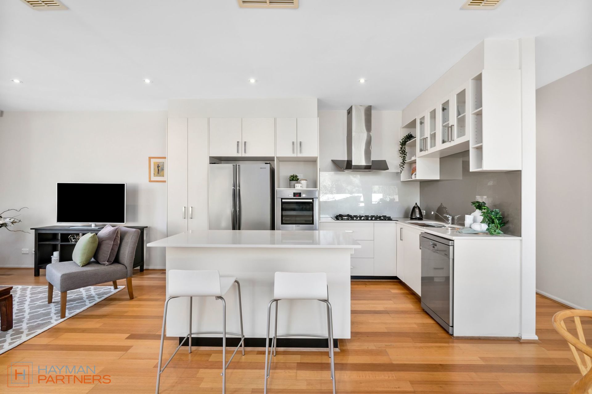 1/5 Foxton Crescent, Fadden ACT 2904, Fadden - Thumbnail 7