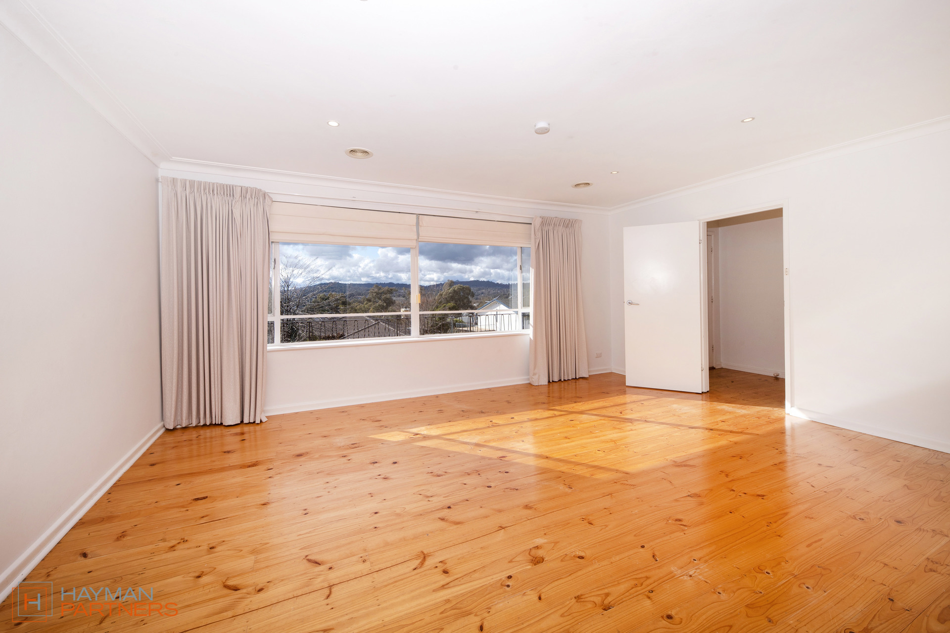 34 McCormack Street, Curtin ACT 2605, Curtin - Thumbnail 3
