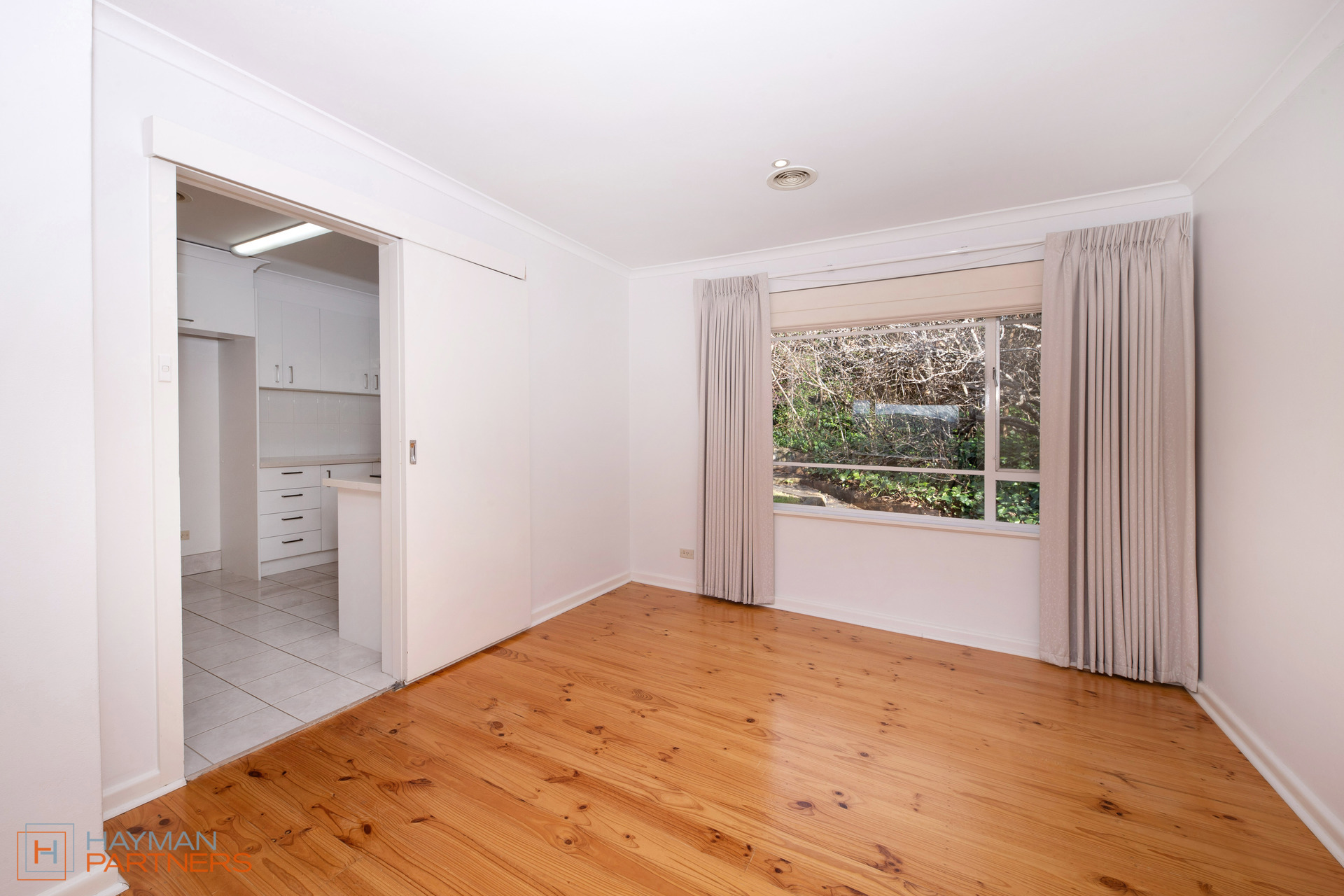 34 McCormack Street, Curtin ACT 2605, Curtin - Thumbnail 8