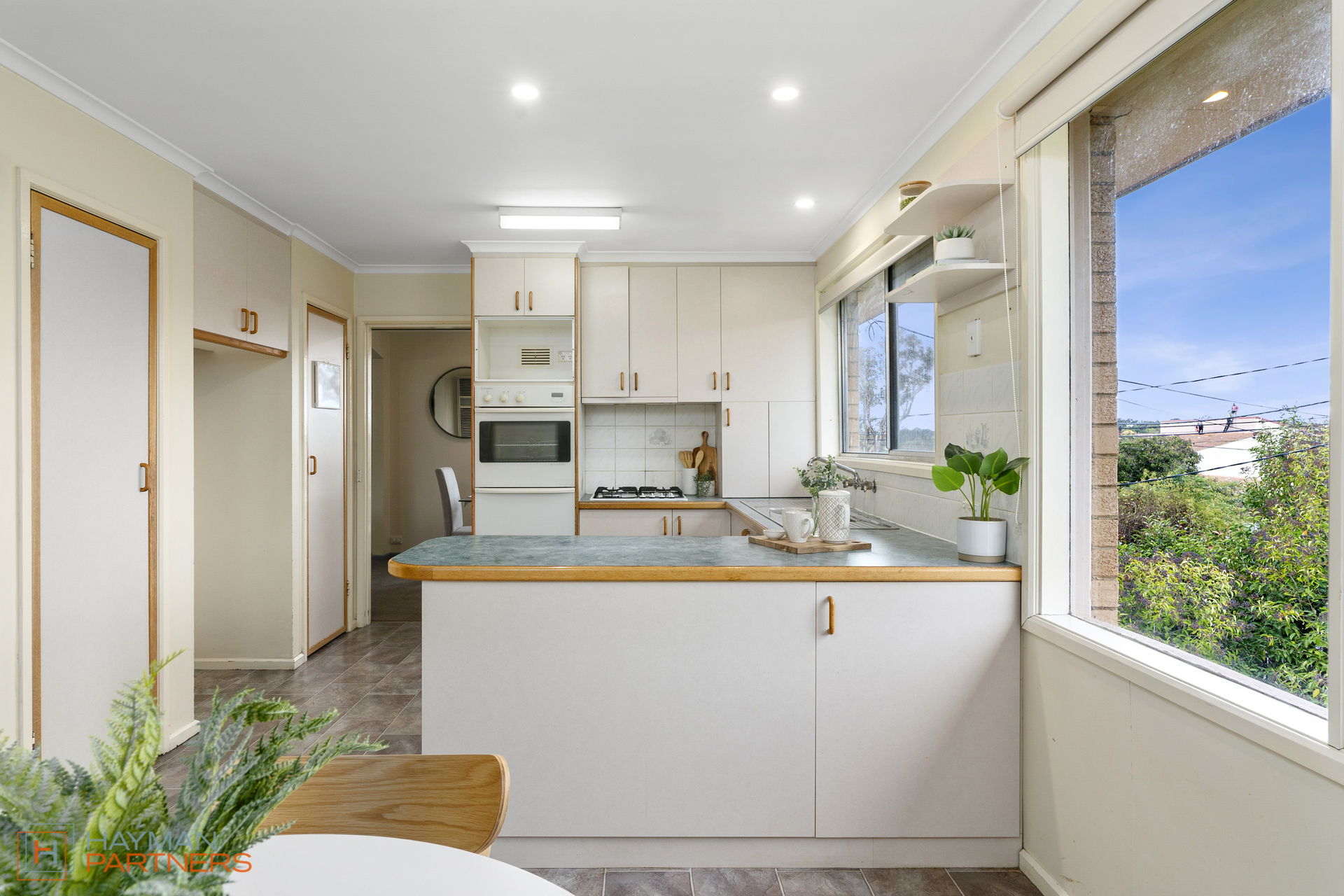 69 Rossarden Street, Fisher ACT 2611, Fisher - Thumbnail 5