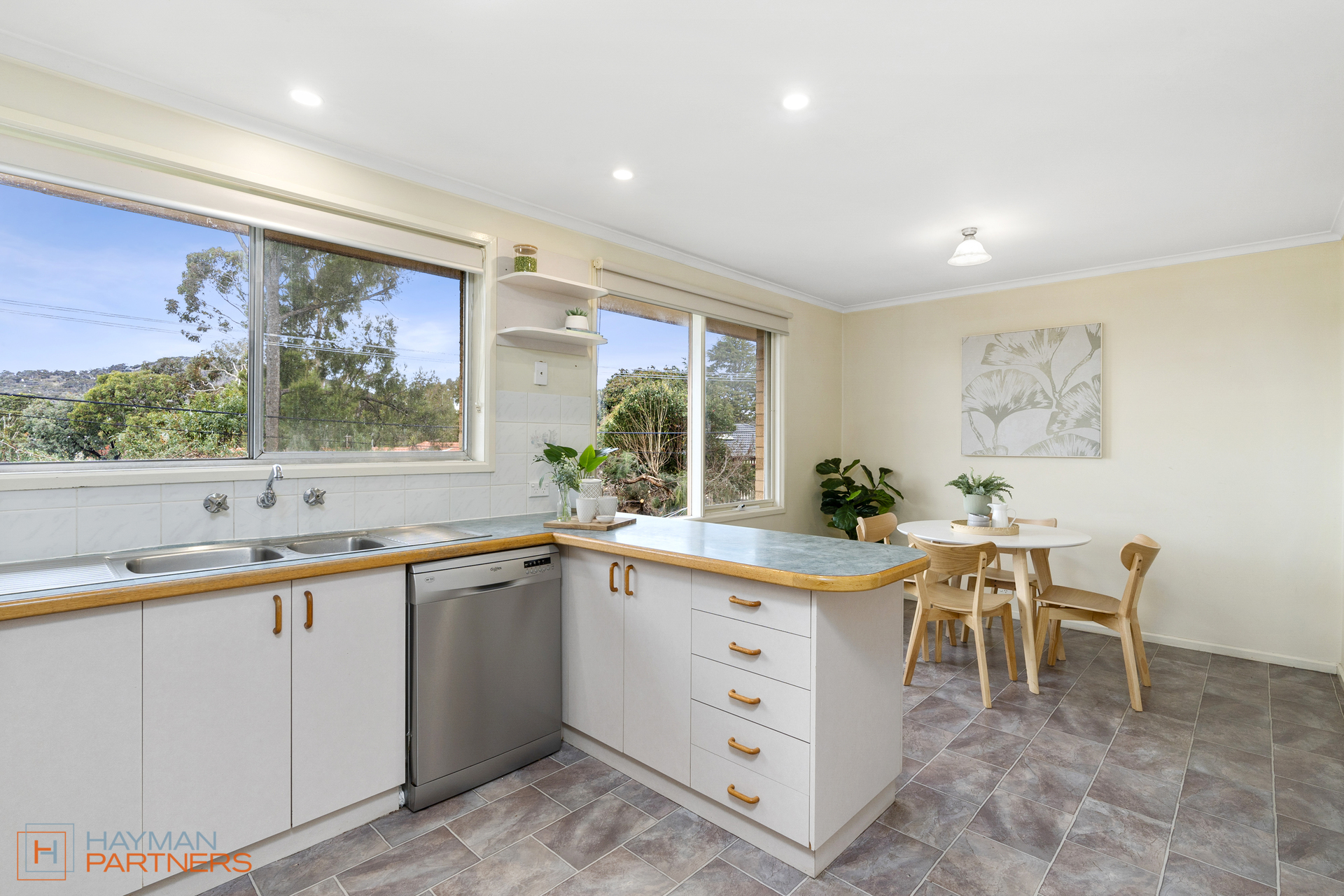 69 Rossarden Street, Fisher ACT 2611, Fisher - Thumbnail 6