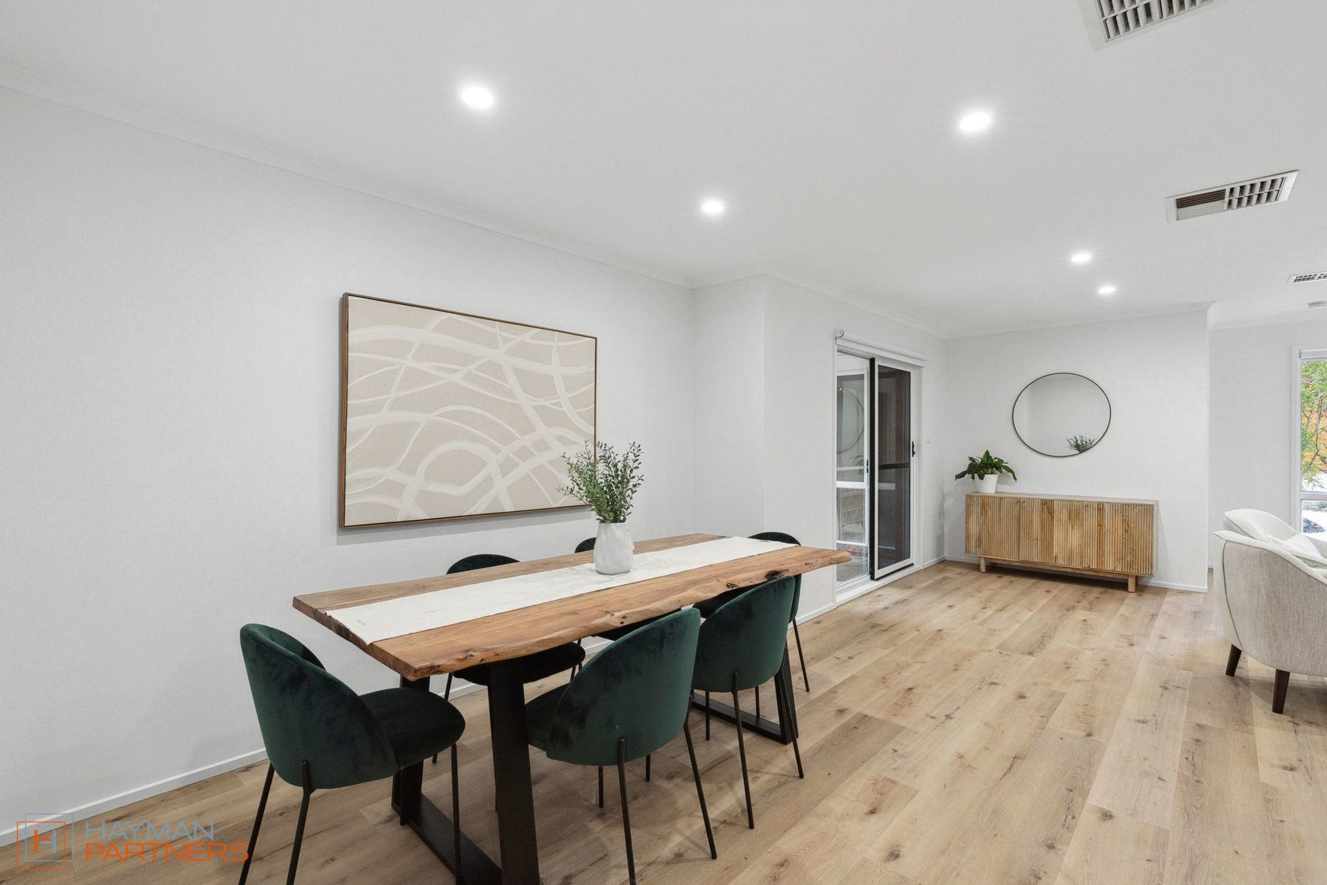 6 Edney Place, Isaacs ACT 2607, Isaacs - Thumbnail 4