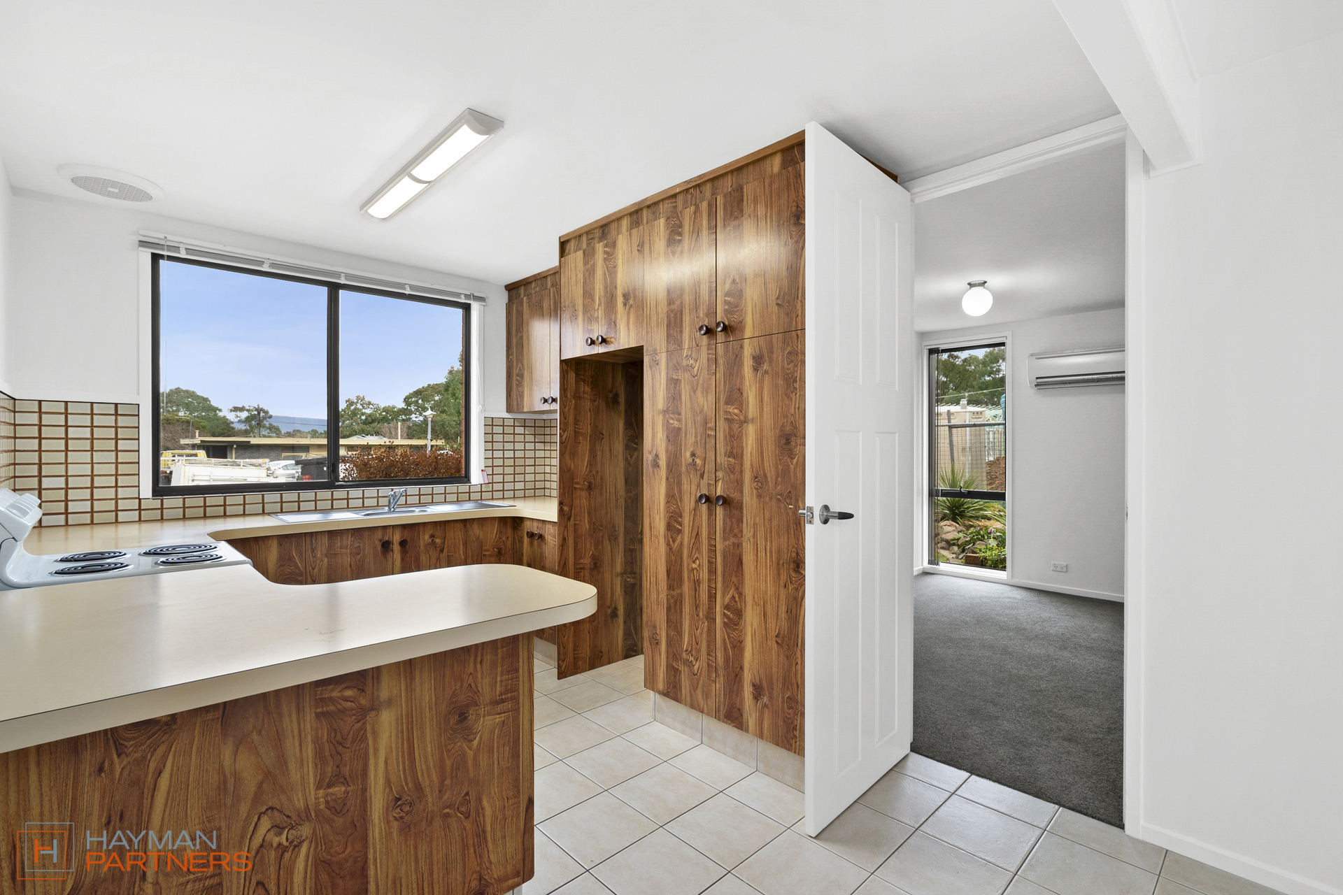 20 Cumbrae Place, Kambah ACT 2902, Kambah - Thumbnail 4