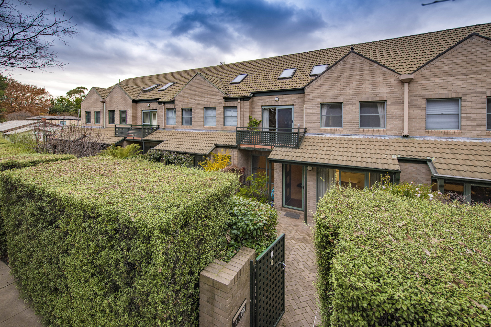 2/4 Hooker Street, Yarralumla ACT 2600, Yarralumla - Thumbnail 2