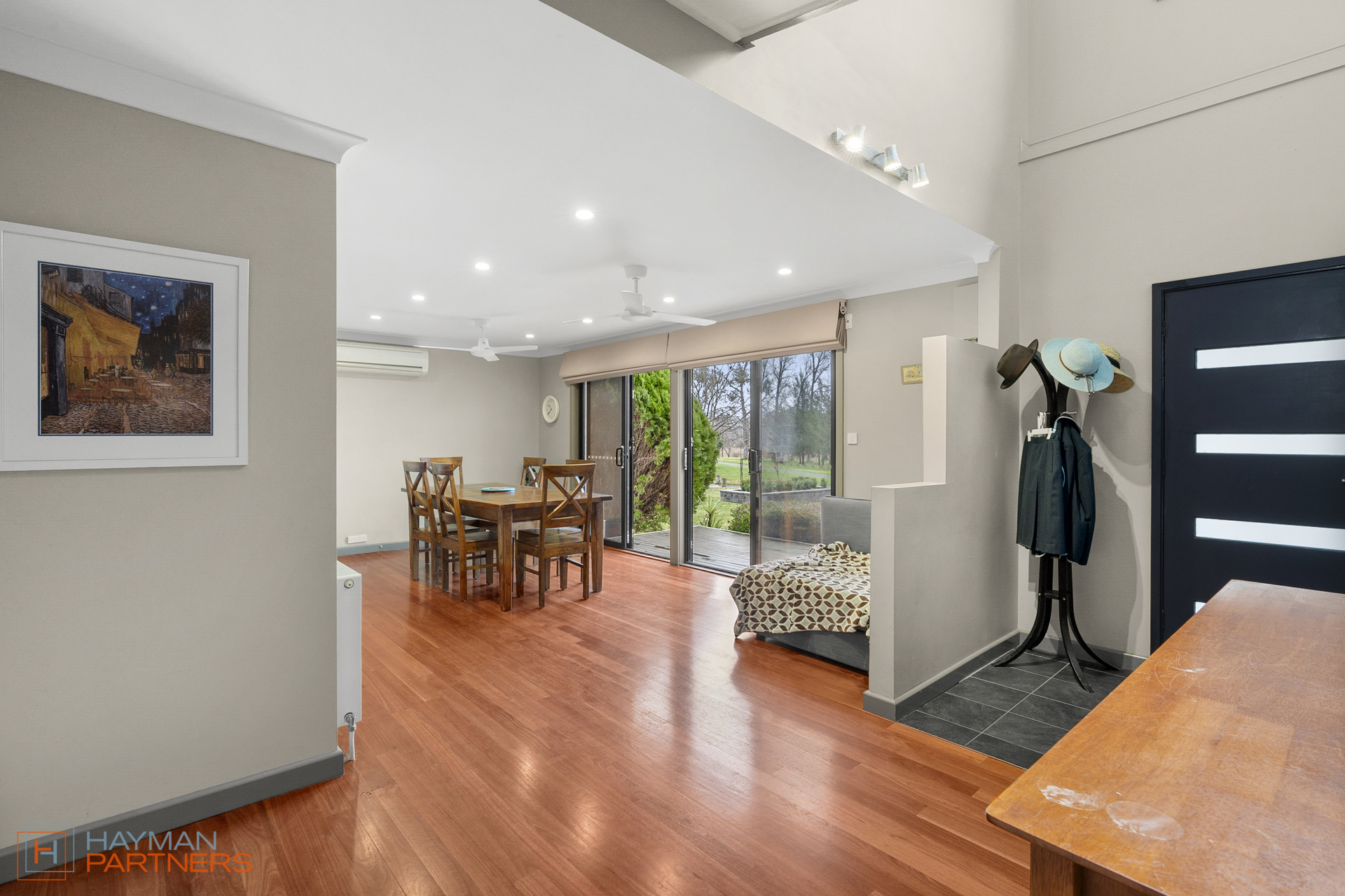 10 Heales Place, Curtin ACT 2605, Curtin - Thumbnail 2