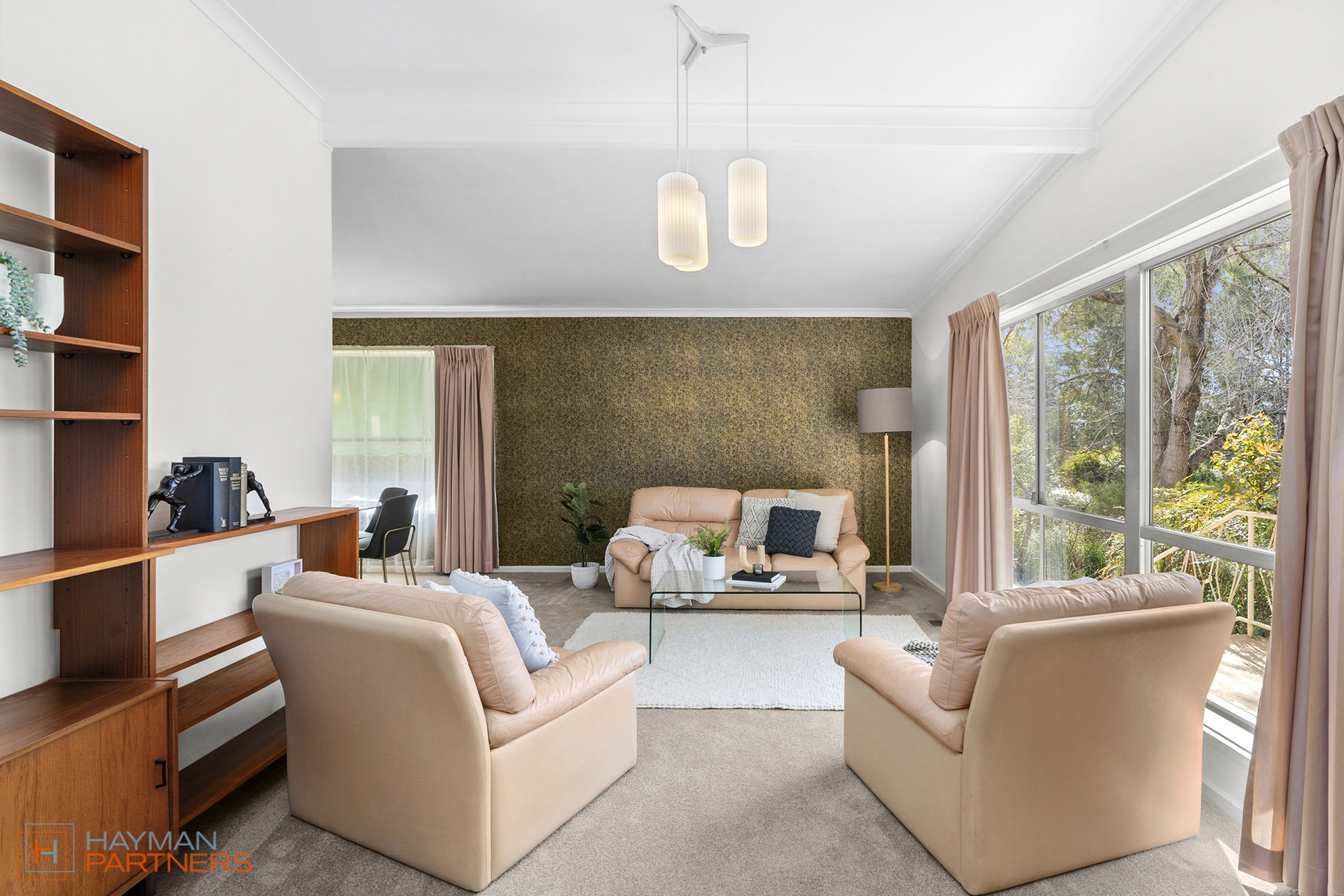12 Douglas Place, Curtin ACT 2605, Curtin - Thumbnail 2