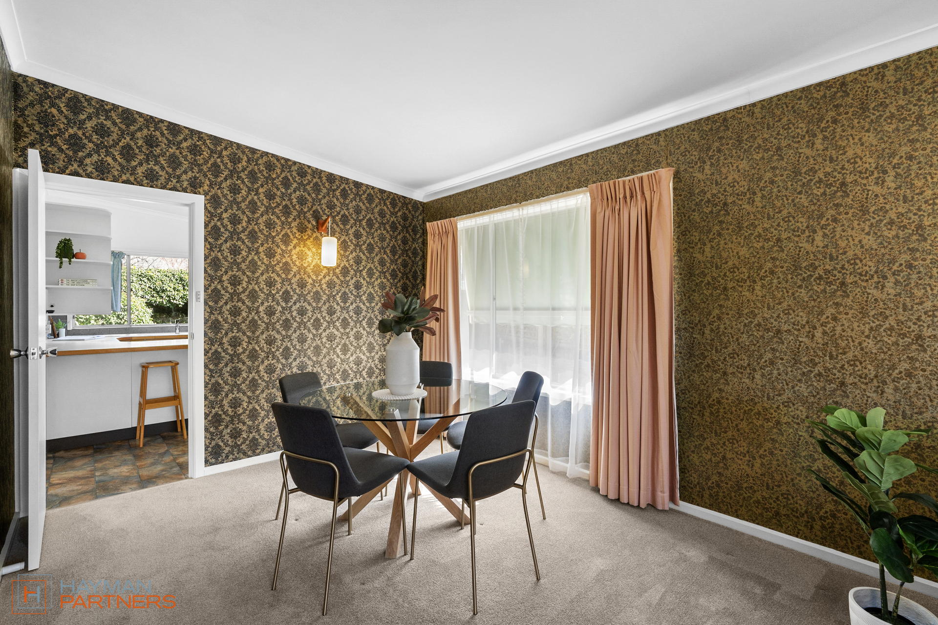 12 Douglas Place, Curtin ACT 2605, Curtin - Thumbnail 4