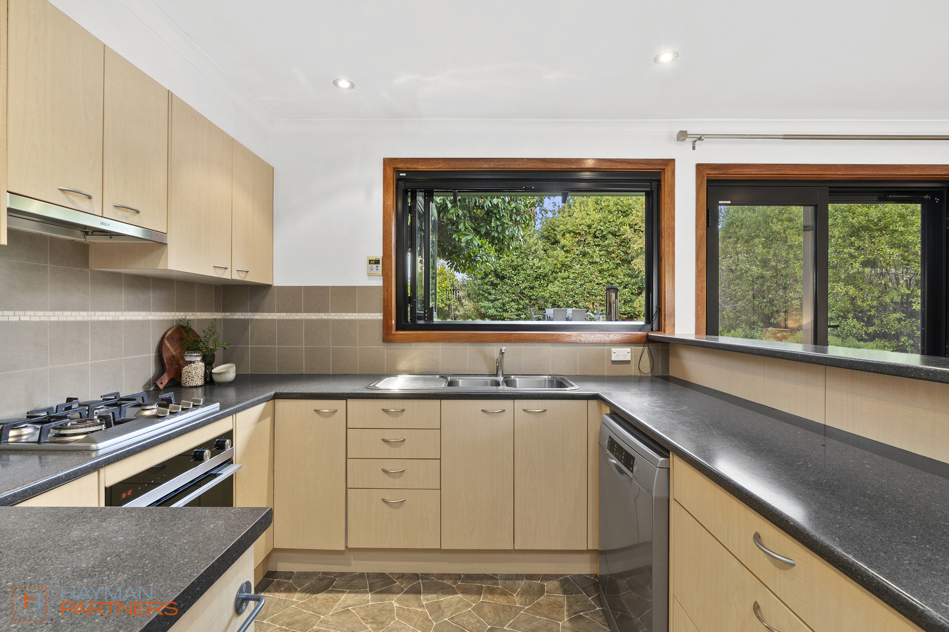 92 McInnes Street, Weston ACT 2611, Weston - Thumbnail 6