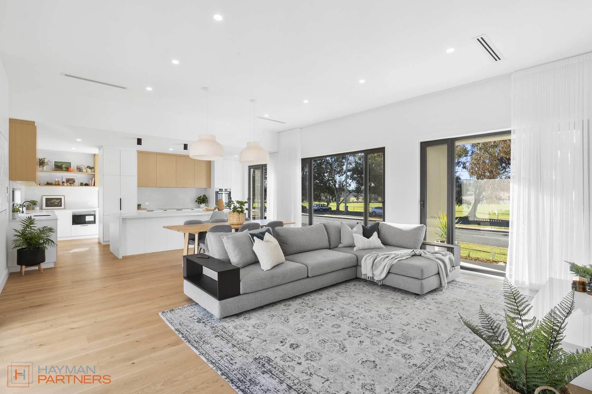 29 Dunstan Street, Curtin ACT 2605, Curtin - Thumbnail 4
