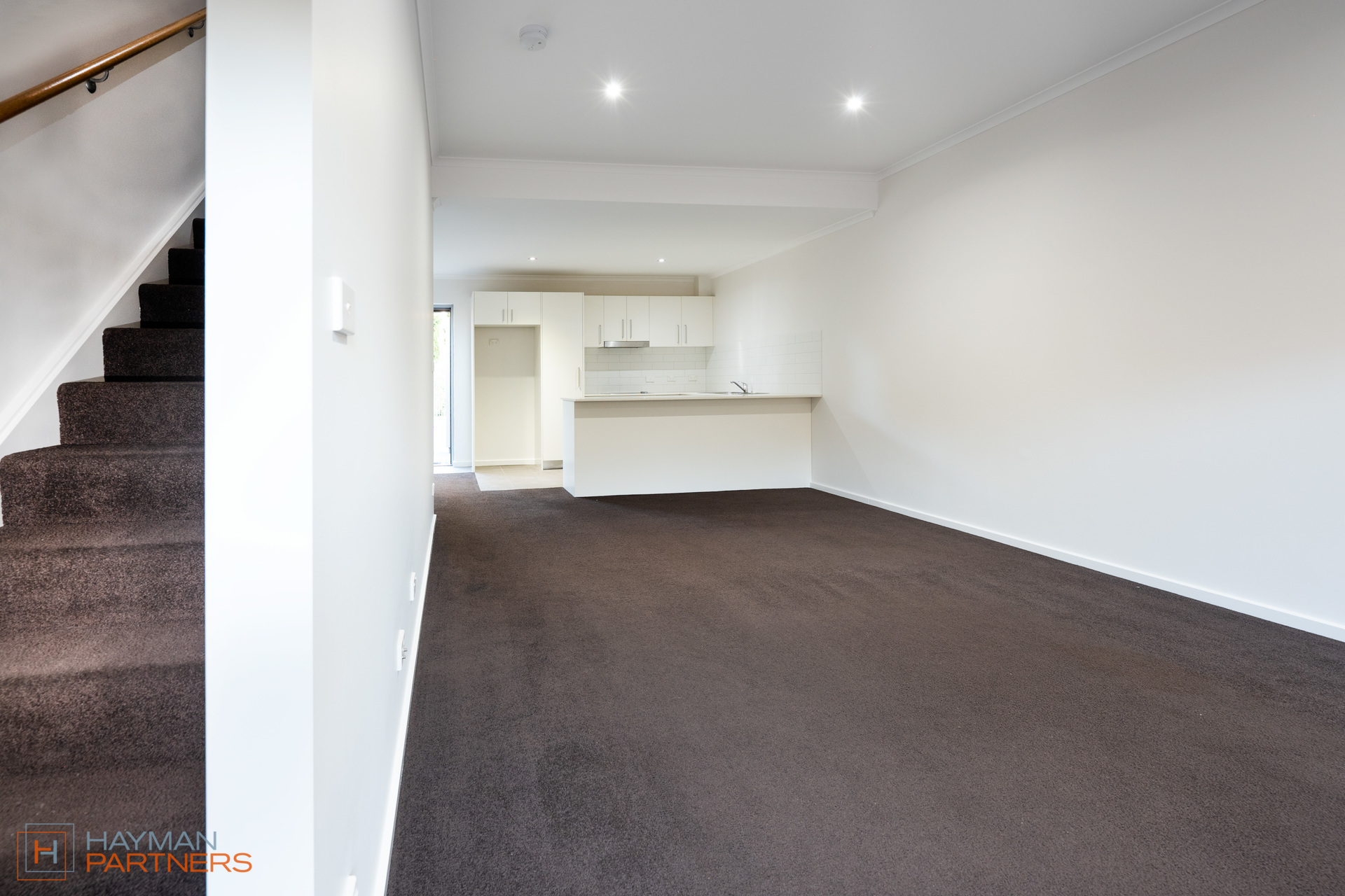 2/10 Tasman Place, Lyons ACT 2606, Lyons - Thumbnail 2