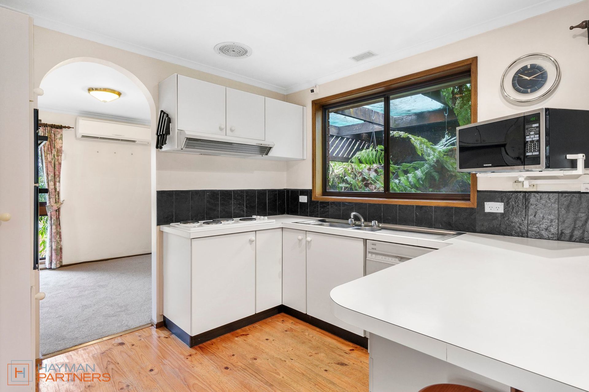 17 Brownsmith Crescent, Kambah ACT 2902, Kambah - Thumbnail 6