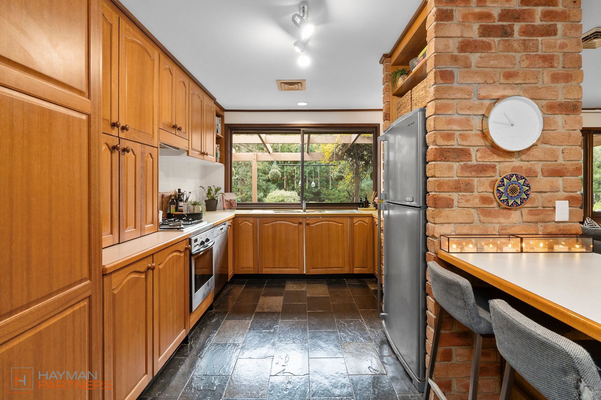 45 Chataway Crescent, Fadden ACT 2904, Fadden - Thumbnail 8