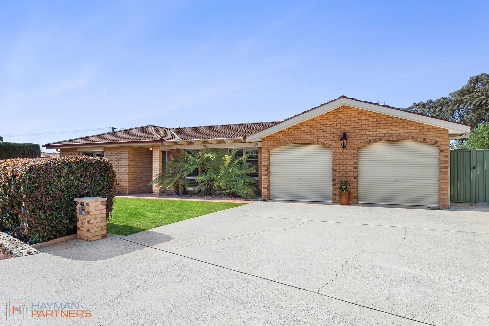 39 Abercorn Crescent, Isabella Plains ACT 2905 Hayman Partners
