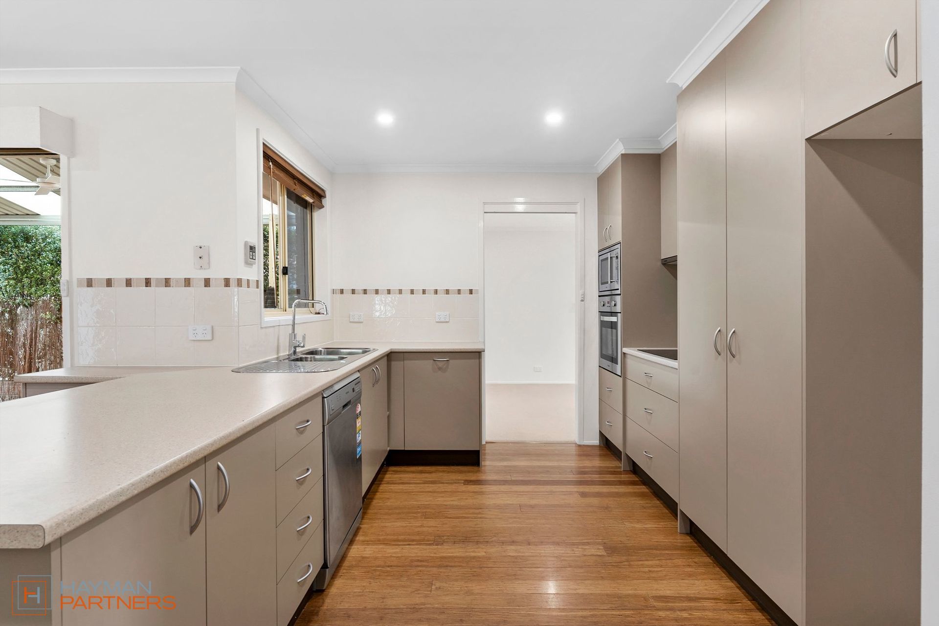 1 Tallon Place, Gordon ACT 2906, Gordon - Thumbnail 4