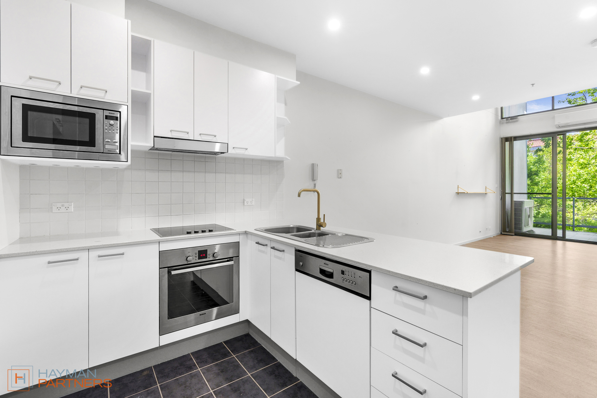 29/10 Burke Crescent, Kingston ACT 2604, Kingston - Thumbnail 4