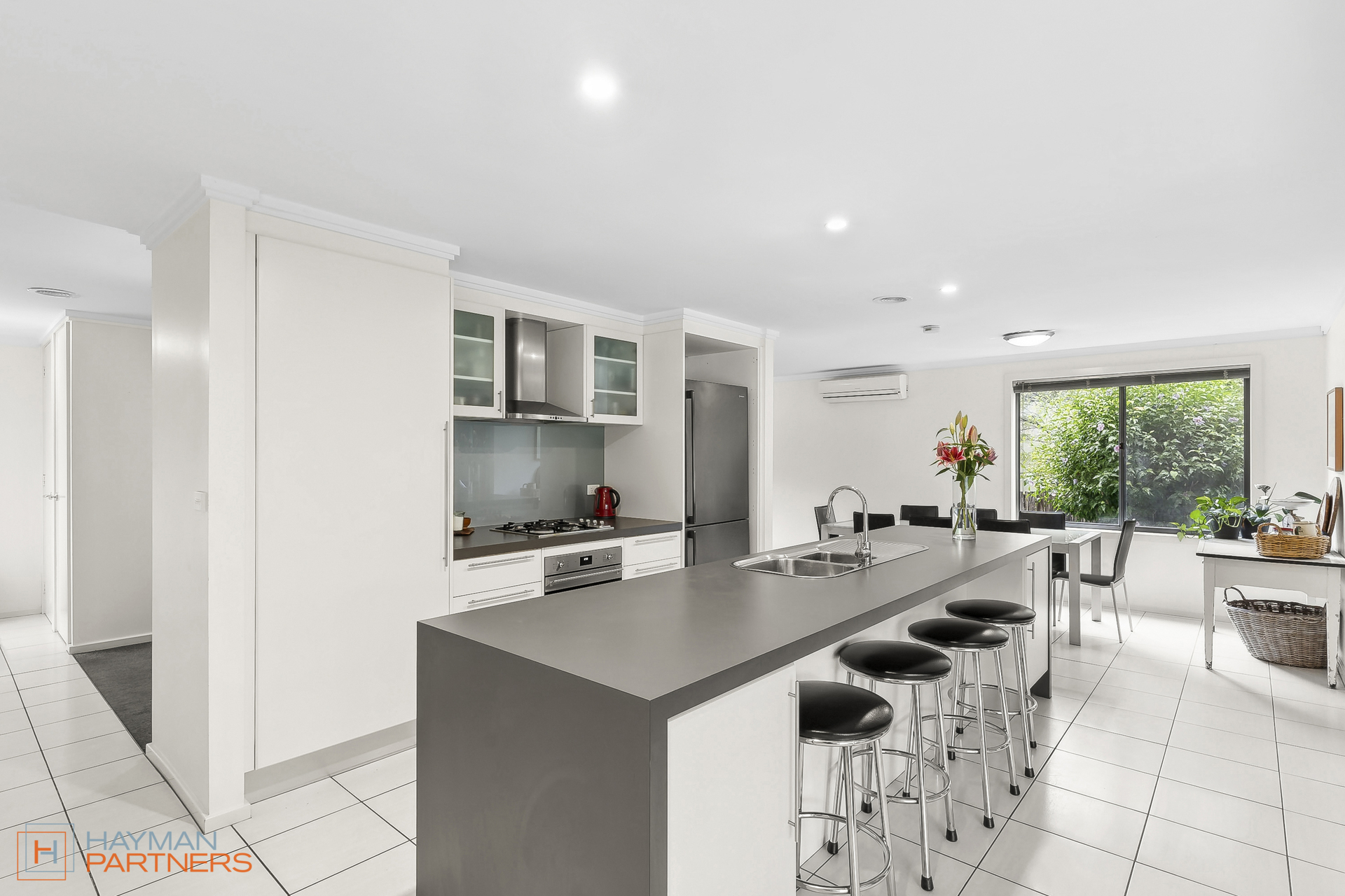 27 Ryan Street, Curtin ACT 2605, Curtin - Thumbnail 5