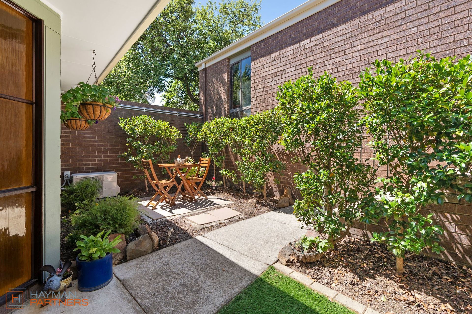 1/15 Mansfield Place, Phillip ACT 2606, Phillip - Thumbnail 2