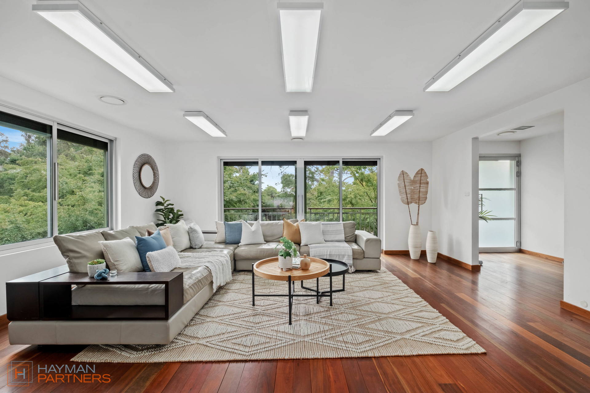 4 McLachlan Crescent, Weetangera ACT 2614, Weetangera - Thumbnail 3
