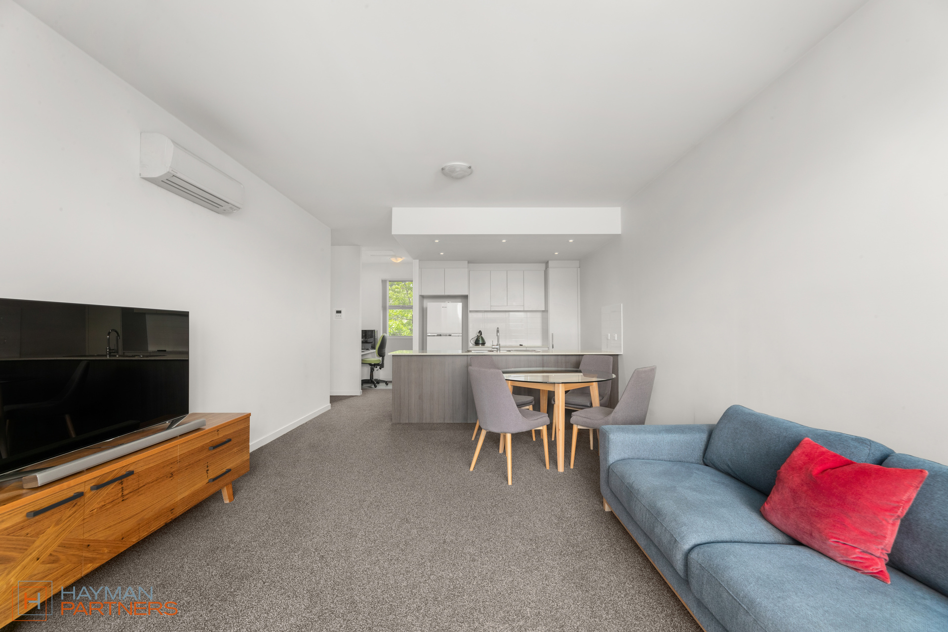 17/15 Mower Place, Phillip ACT 2606, Phillip - Thumbnail 2