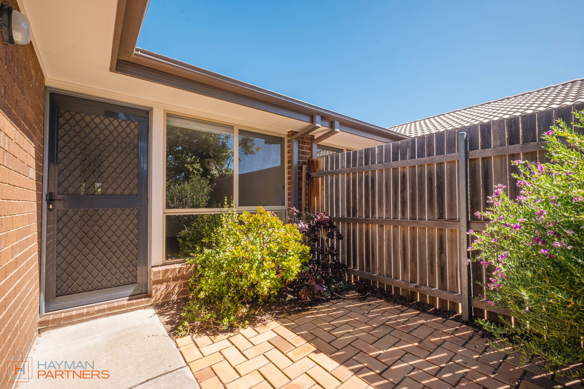 93 Burrumarra Avenue, Ngunnawal ACT 2913, Ngunnawal - Thumbnail 2
