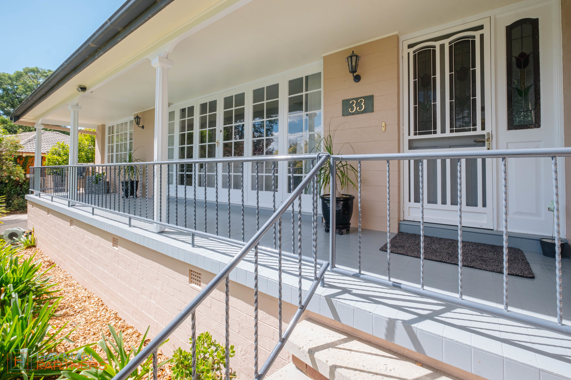 33 Threlfall Street, Chifley ACT 2606, Chifley - Thumbnail 2