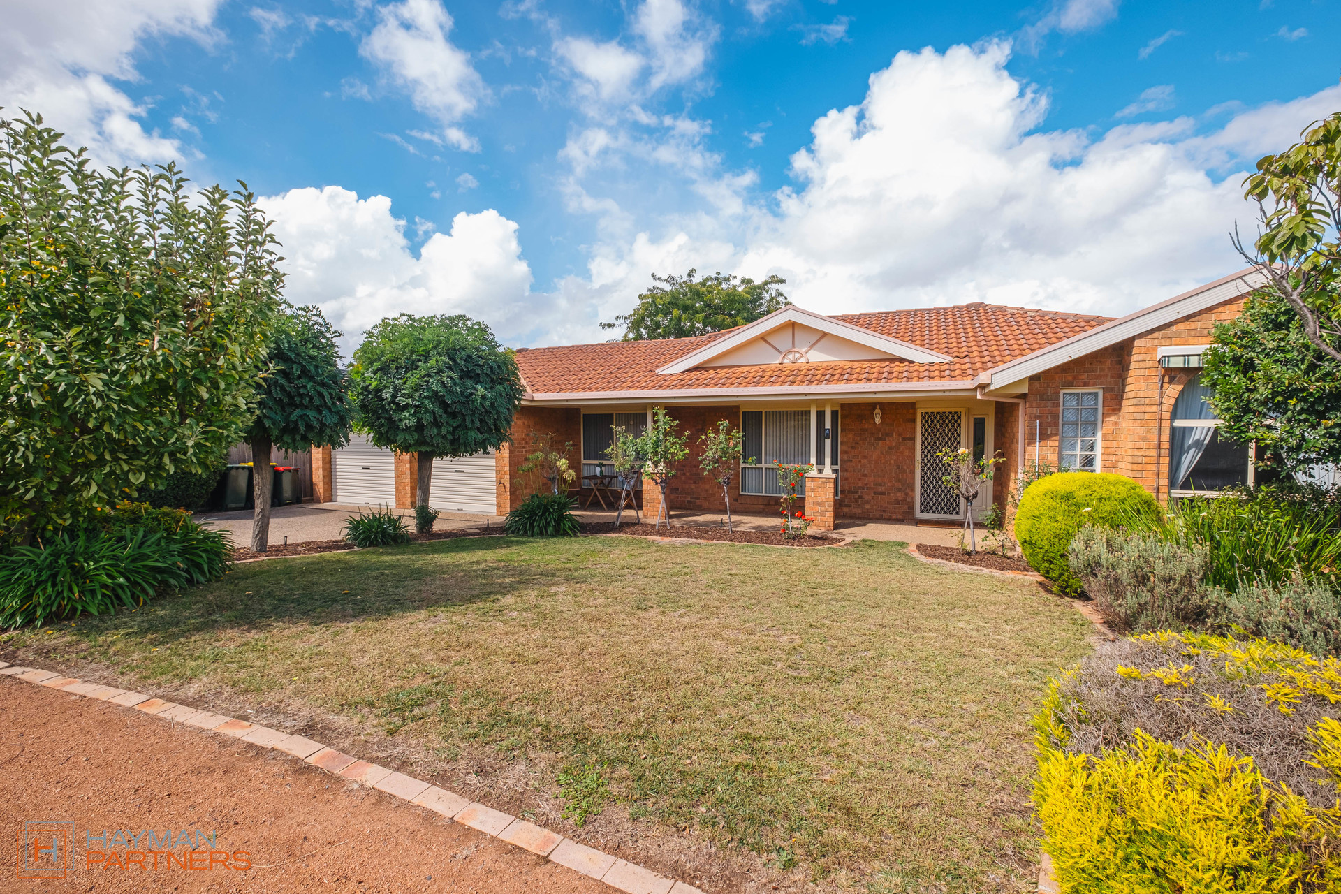 4 Gordon Close, Nicholls ACT 2913, Nicholls - Thumbnail 2
