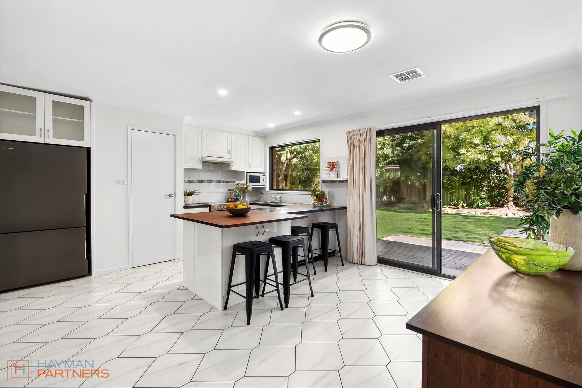 16 Dorrit Black Crescent, Lyneham ACT 2602, Lyneham - Thumbnail 8