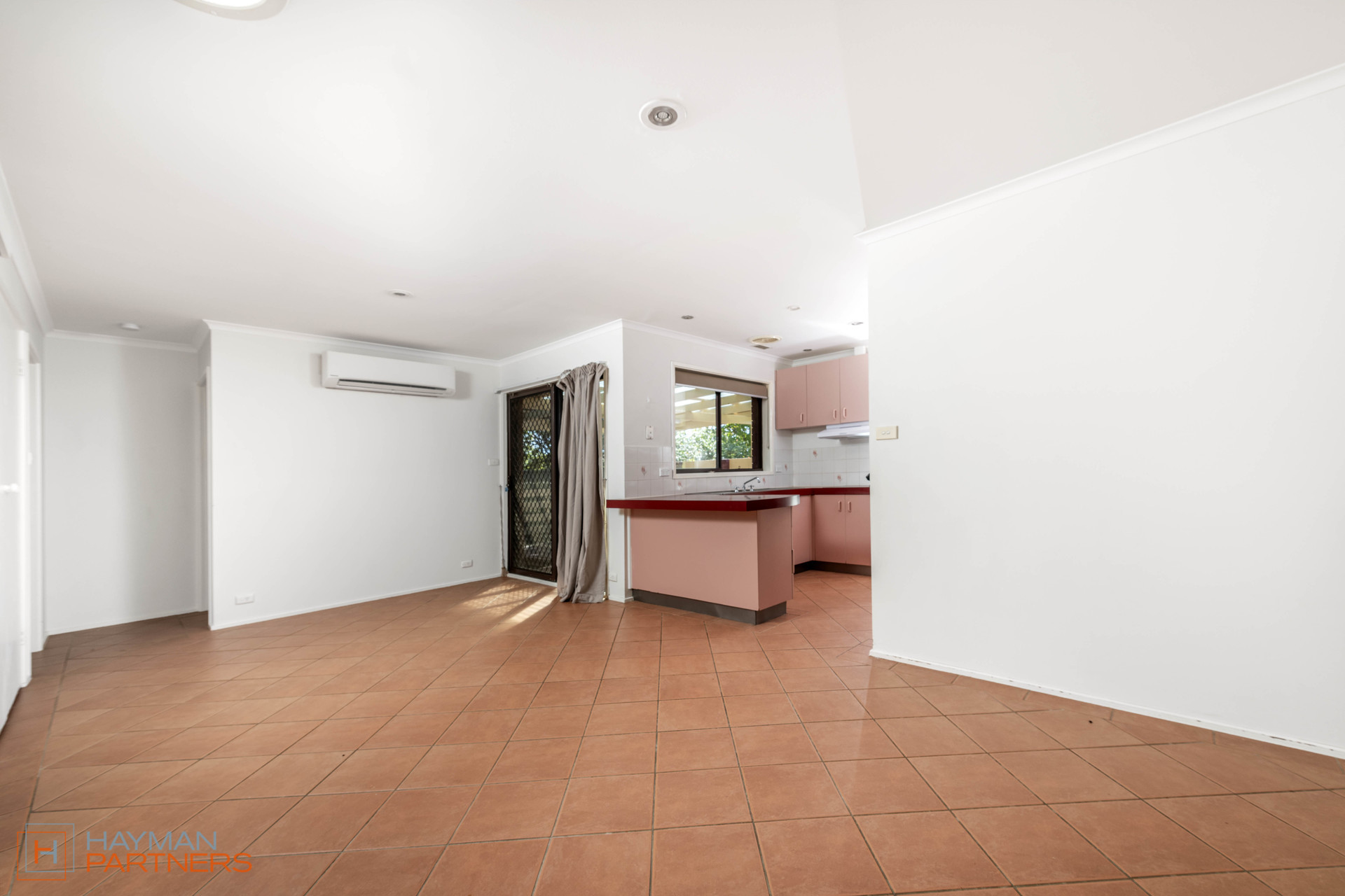 4 Revill Place, Gilmore ACT 2905, Gilmore - Thumbnail 6