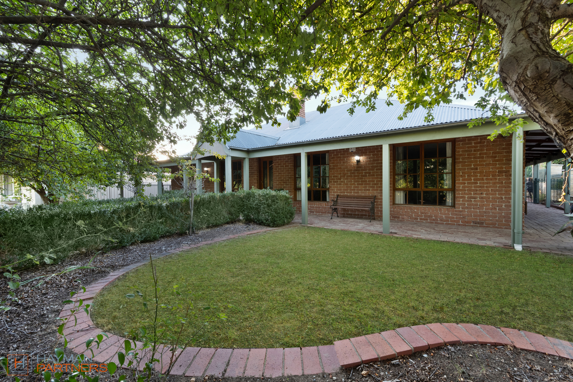 86 Galloway Street, Isabella Plains ACT 2905, Isabella Plains - Thumbnail 3