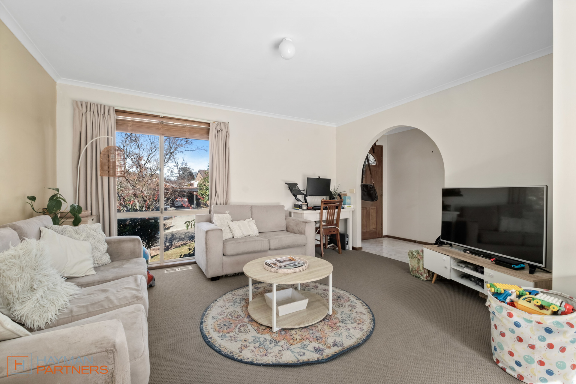 7 Mckivat Close, Gordon ACT 2906, Gordon - Thumbnail 2