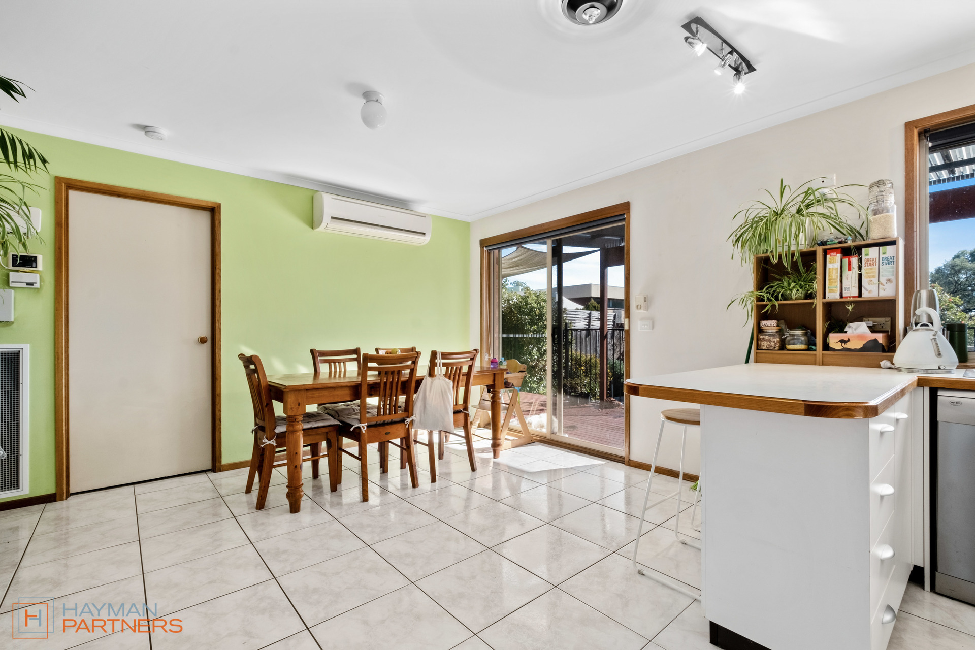 7 Mckivat Close, Gordon ACT 2906, Gordon - Thumbnail 4