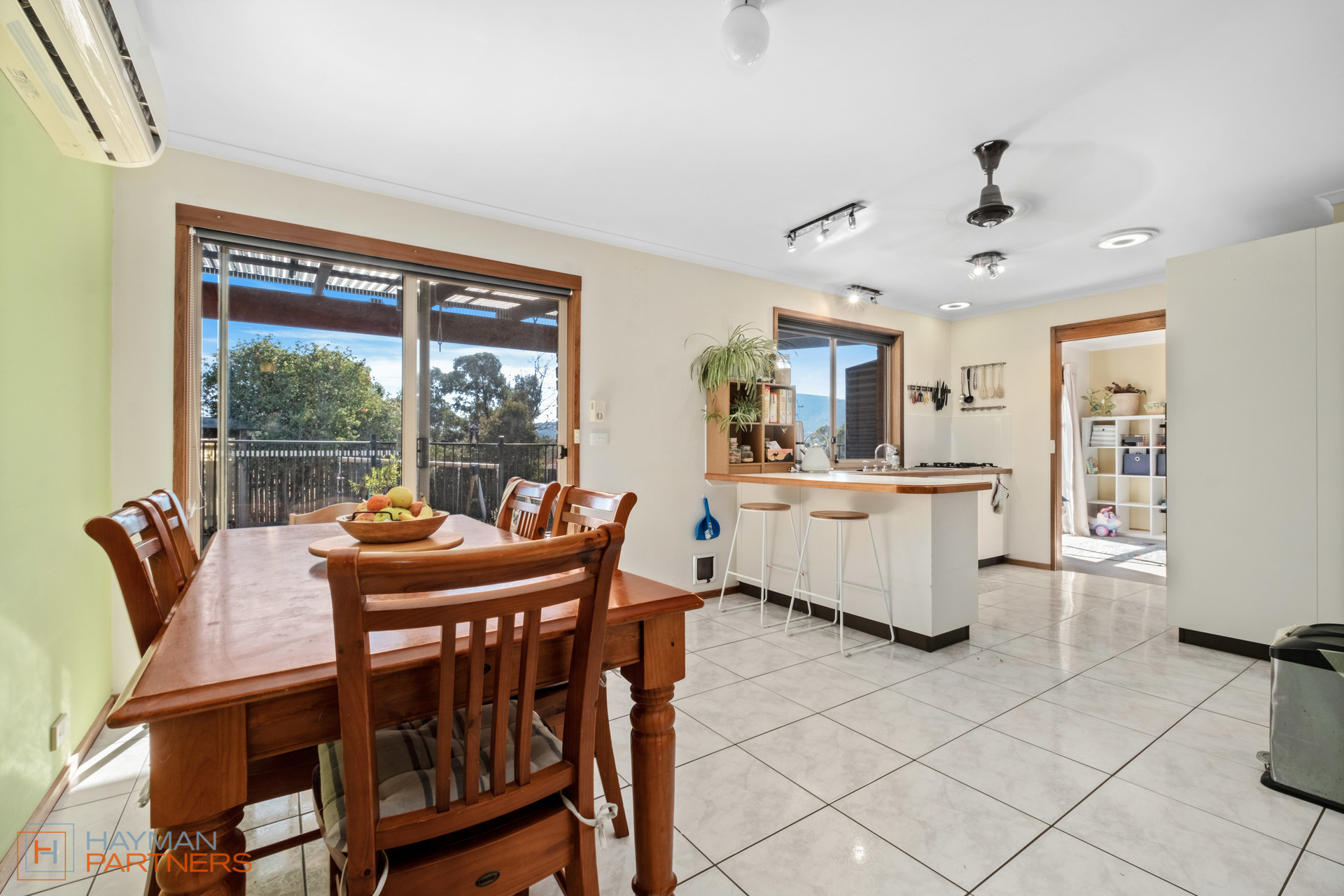 7 Mckivat Close, Gordon ACT 2906, Gordon - Thumbnail 5