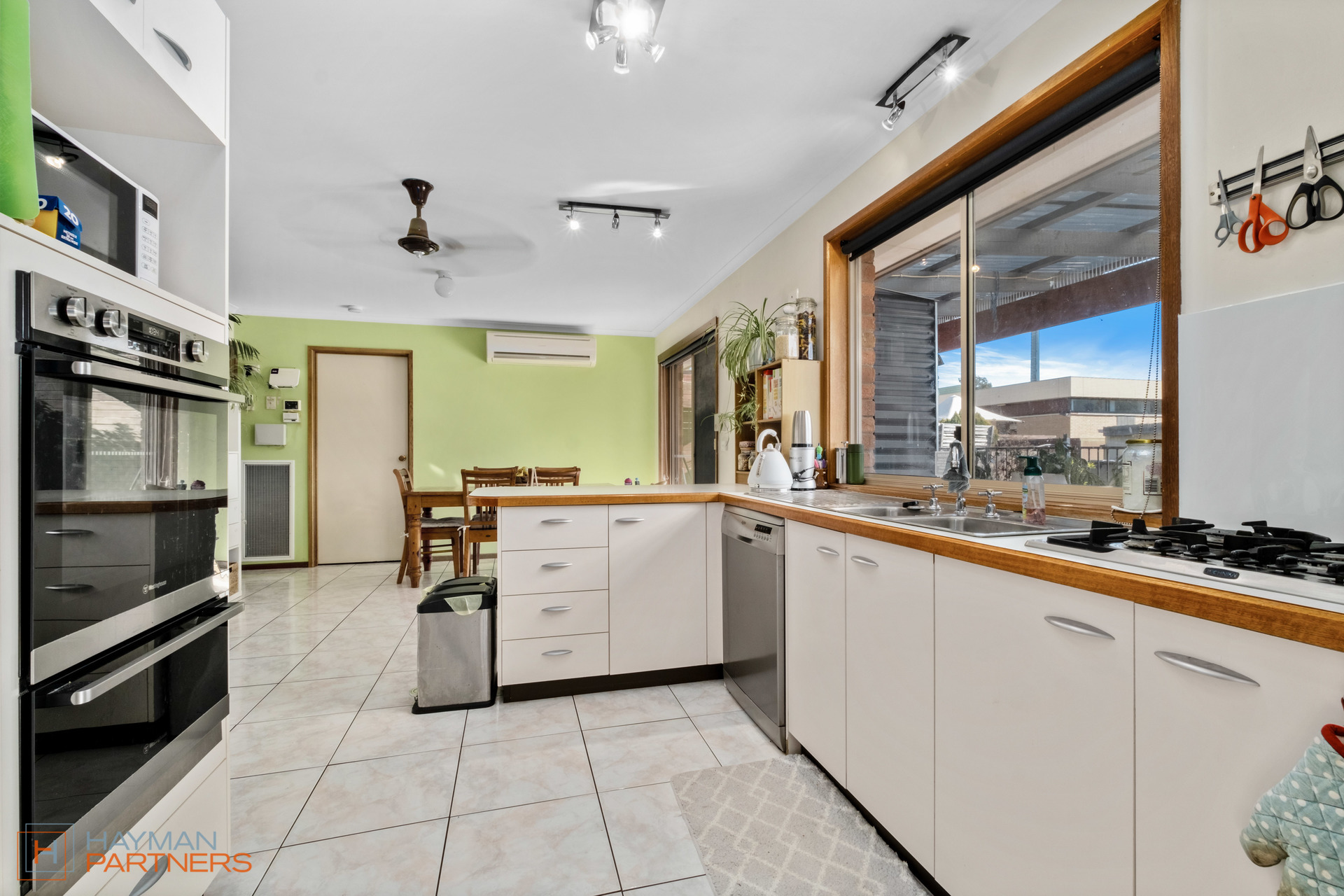 7 Mckivat Close, Gordon ACT 2906, Gordon - Thumbnail 6