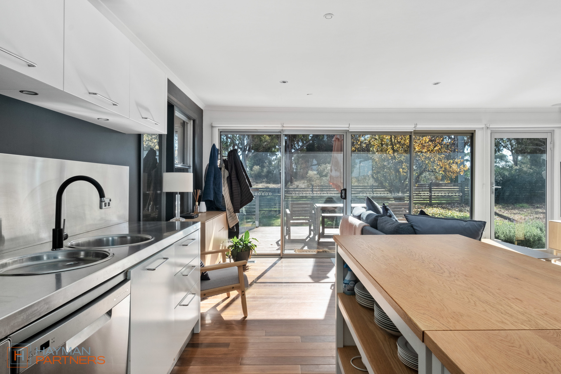 9 Jensen Place, Hughes ACT 2605, Hughes - Thumbnail 4
