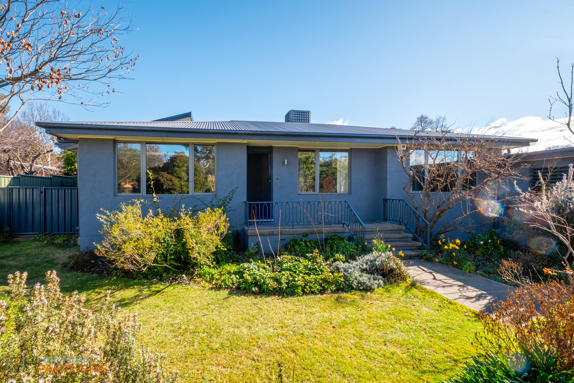 21 Throssell Street, Curtin ACT 2605, Curtin - Thumbnail 2