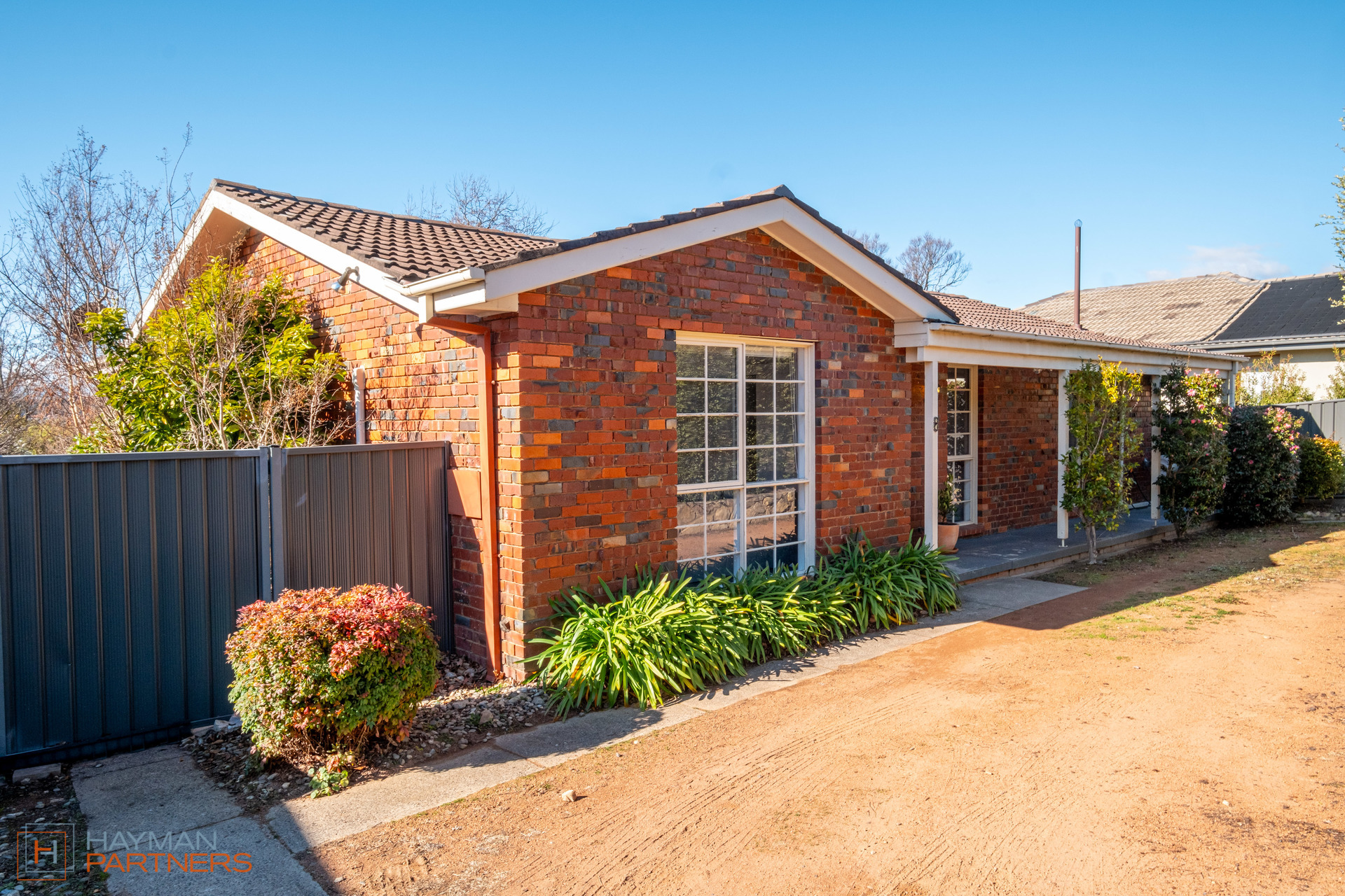8 Whitham Place, Pearce ACT 2607, Pearce - Thumbnail 2