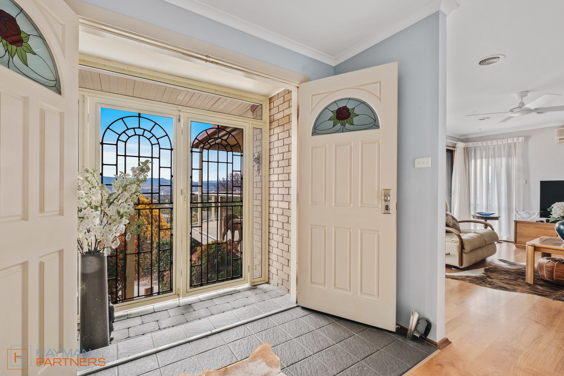 10 Appel Crescent, Fadden ACT 2904, Fadden - Thumbnail 2