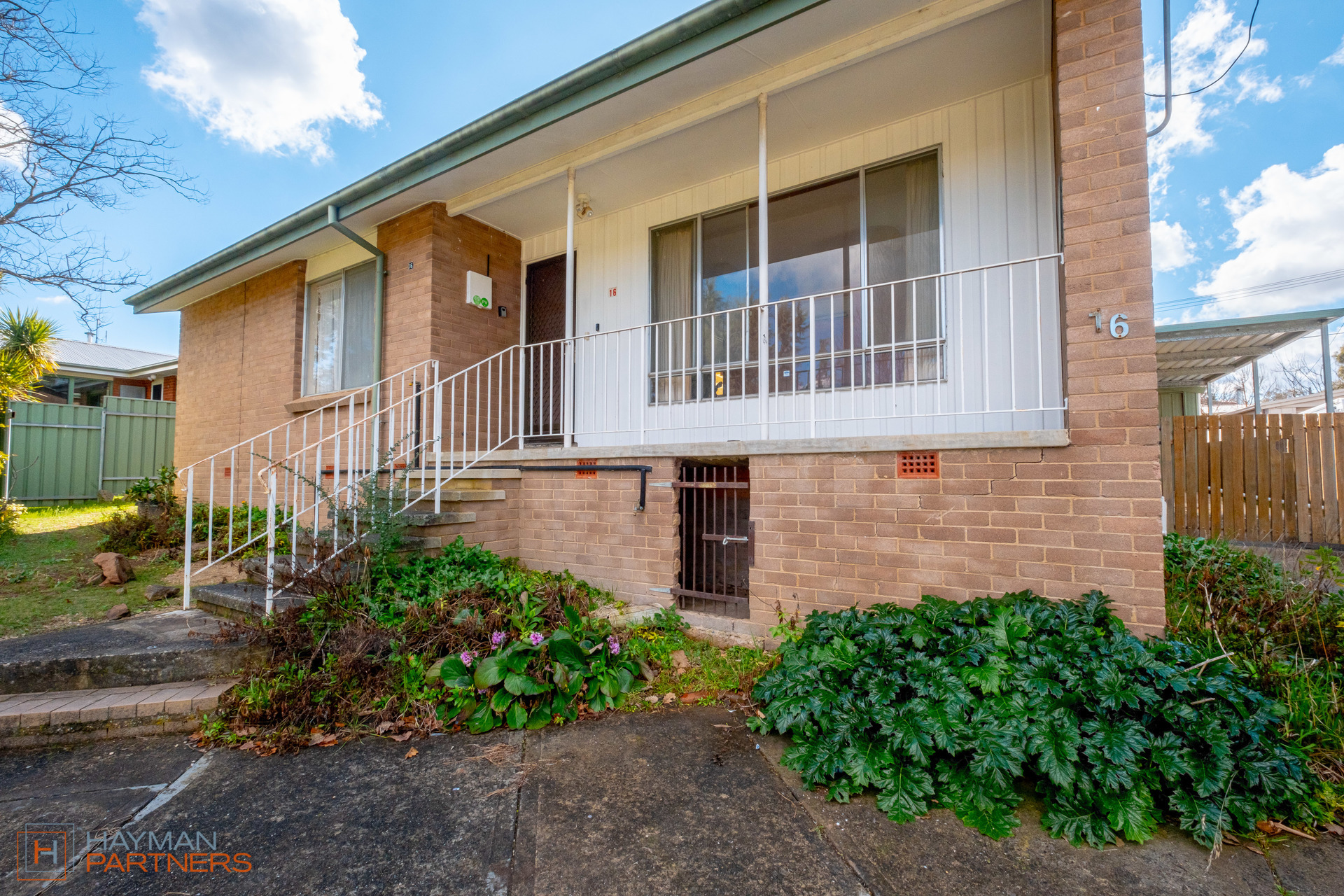 16 Bennelong Crescent, Macquarie ACT 2614, Macquarie - Thumbnail 2