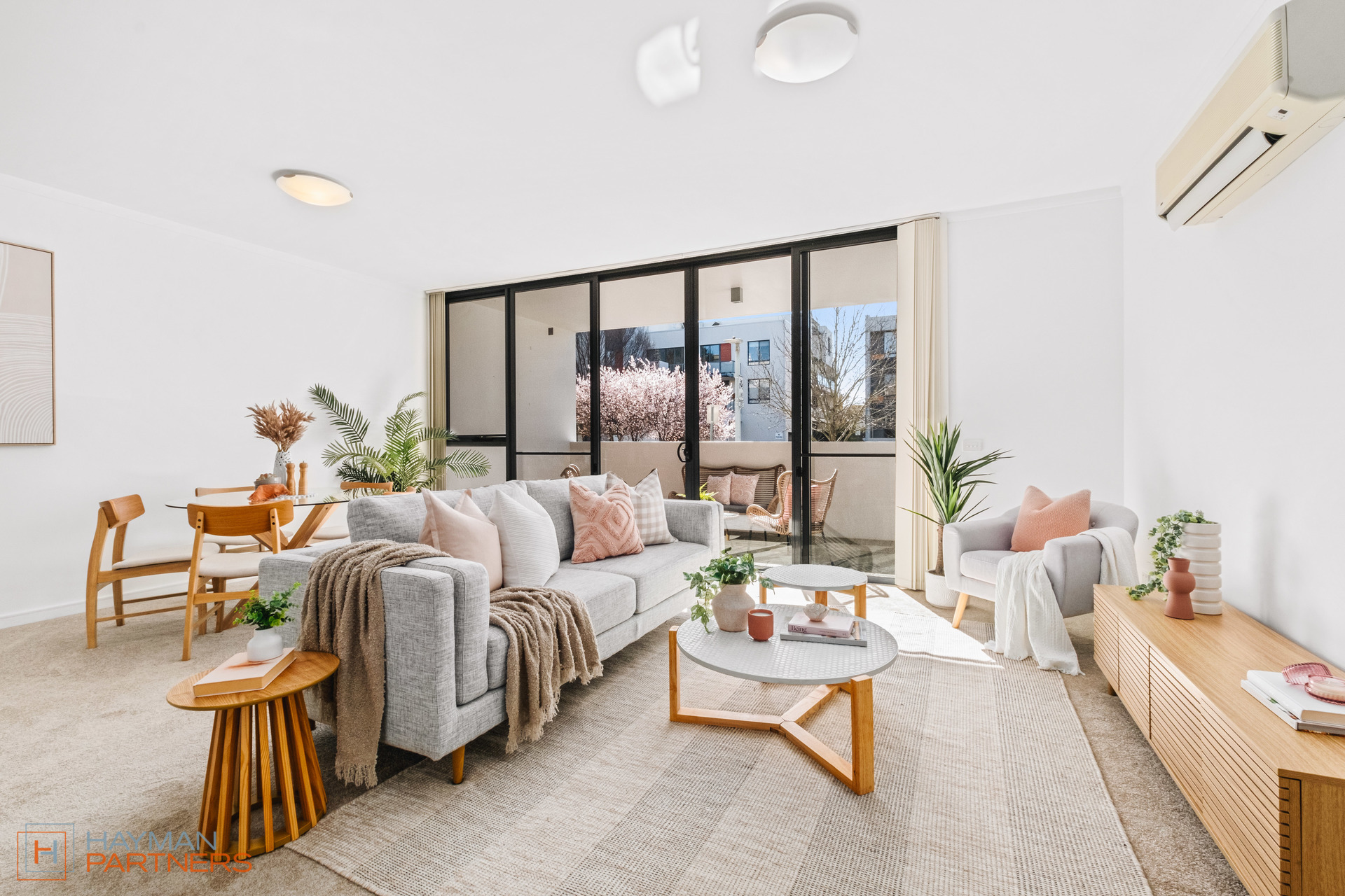 10/102 Giles Street, Kingston ACT 2604, Kingston - Thumbnail 2