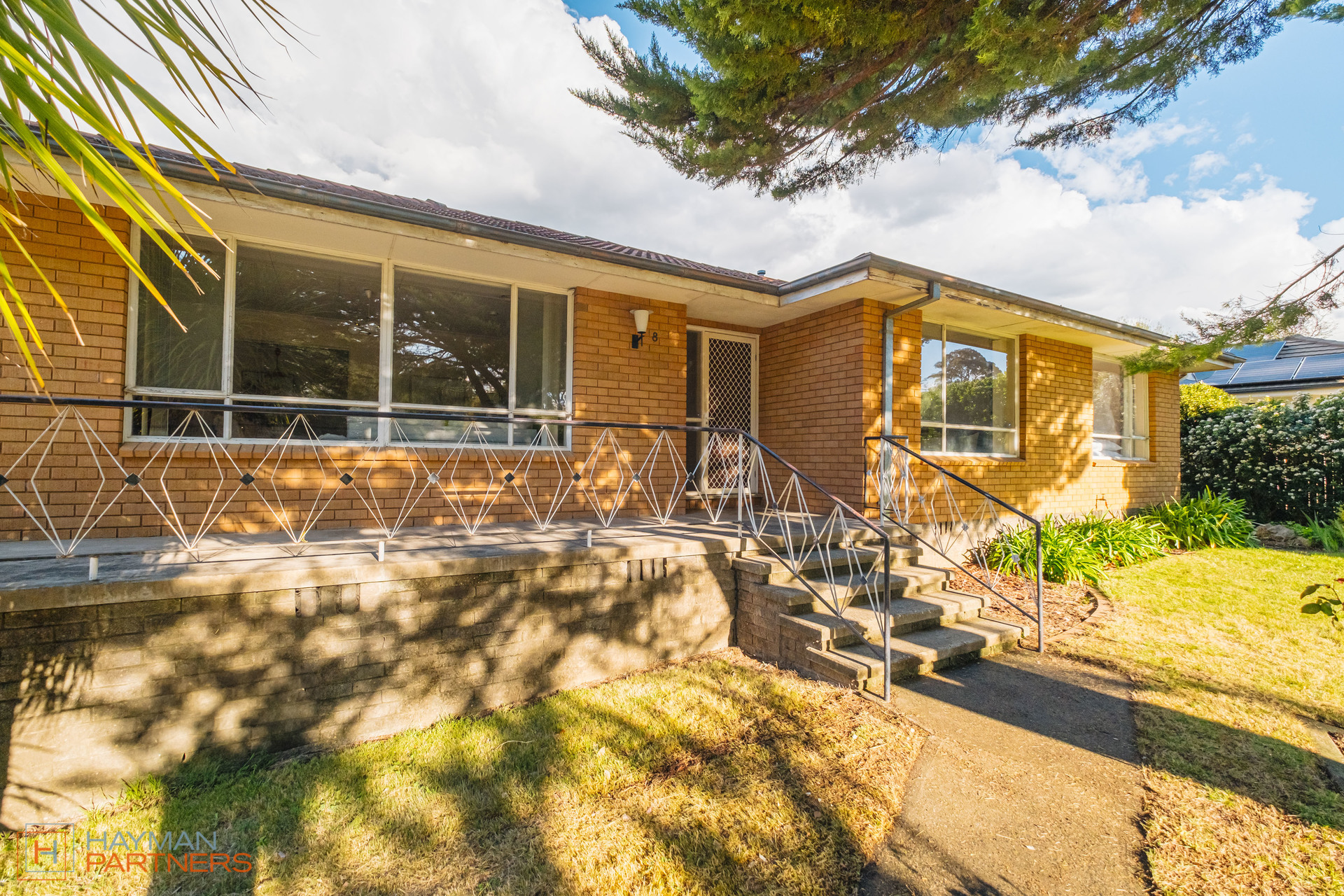 8 Elmslie Place, Curtin ACT 2605, Curtin - Thumbnail 2